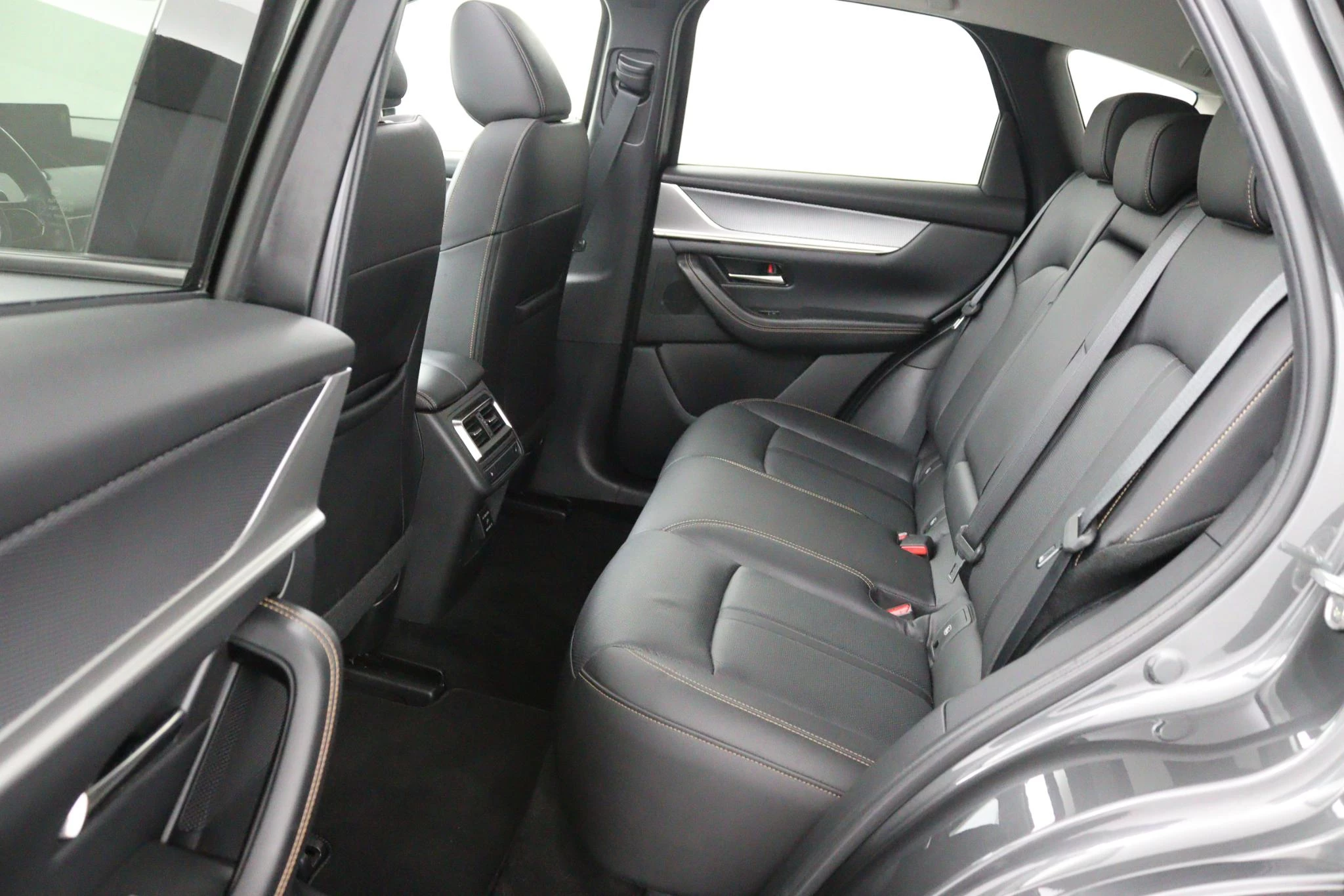 Hoofdafbeelding Mazda CX-60