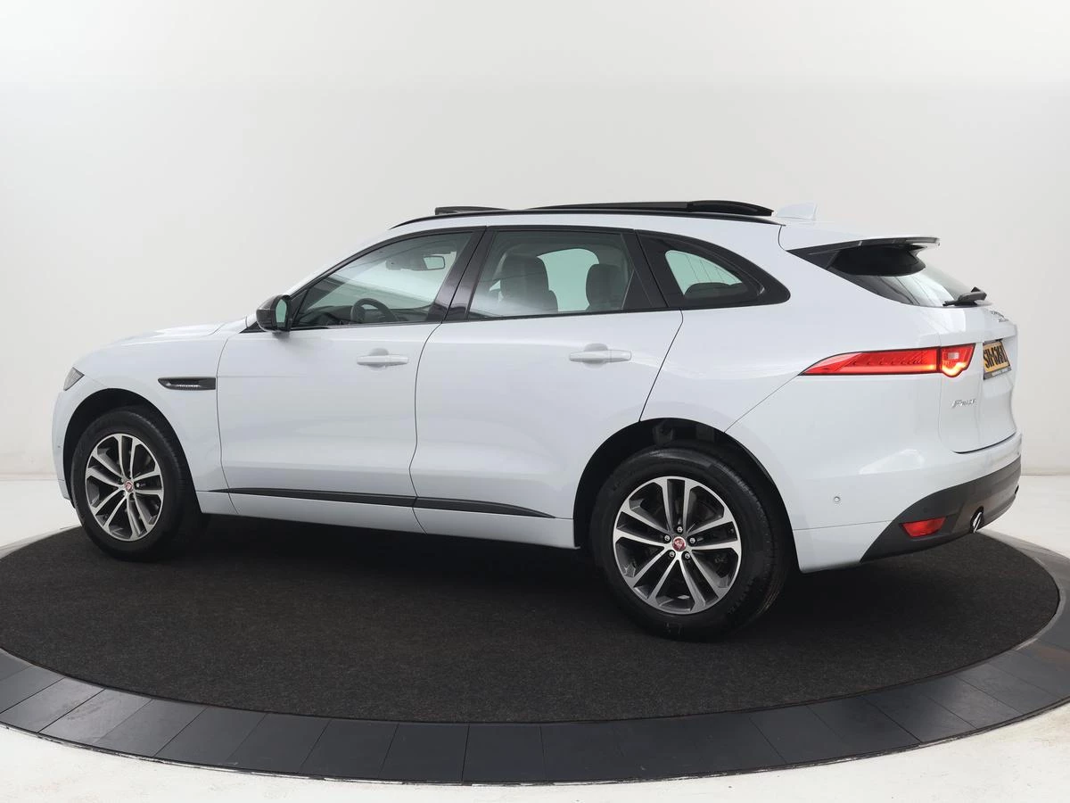 Hoofdafbeelding Jaguar F-PACE