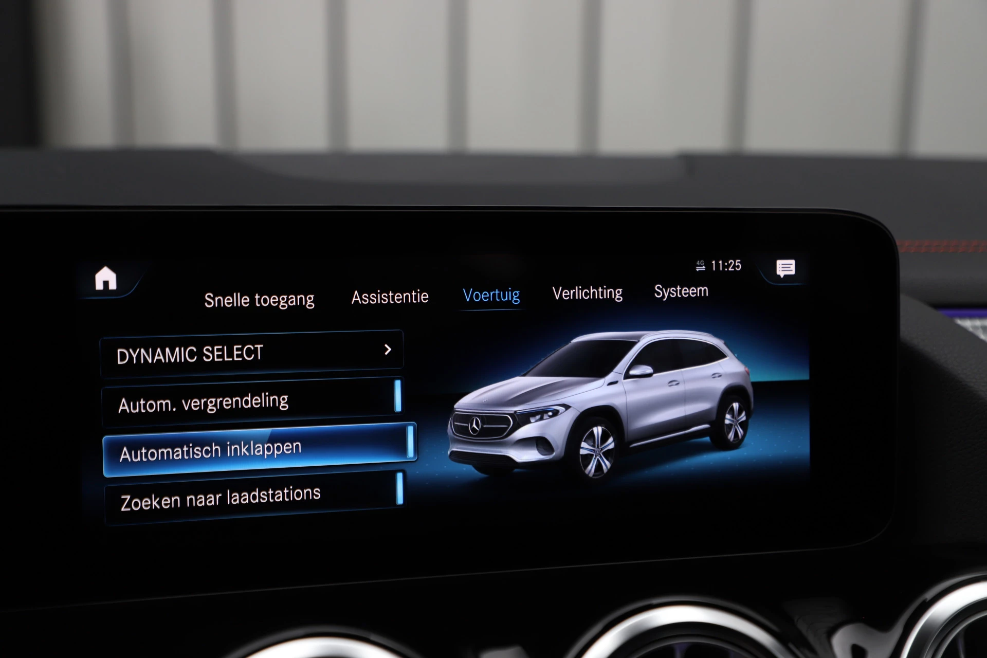 Hoofdafbeelding Mercedes-Benz EQA