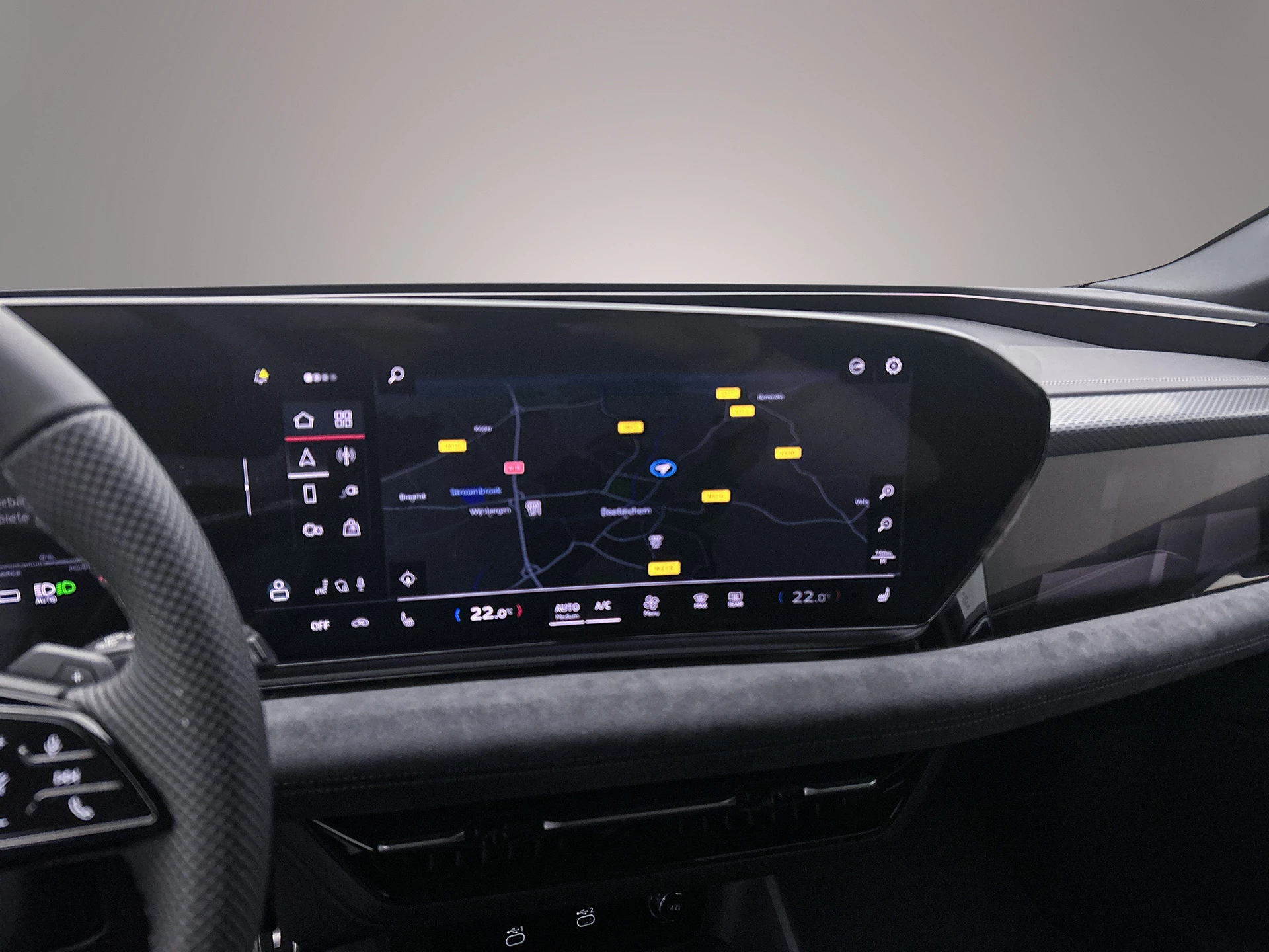 Hoofdafbeelding Audi A6 Avant e-tron