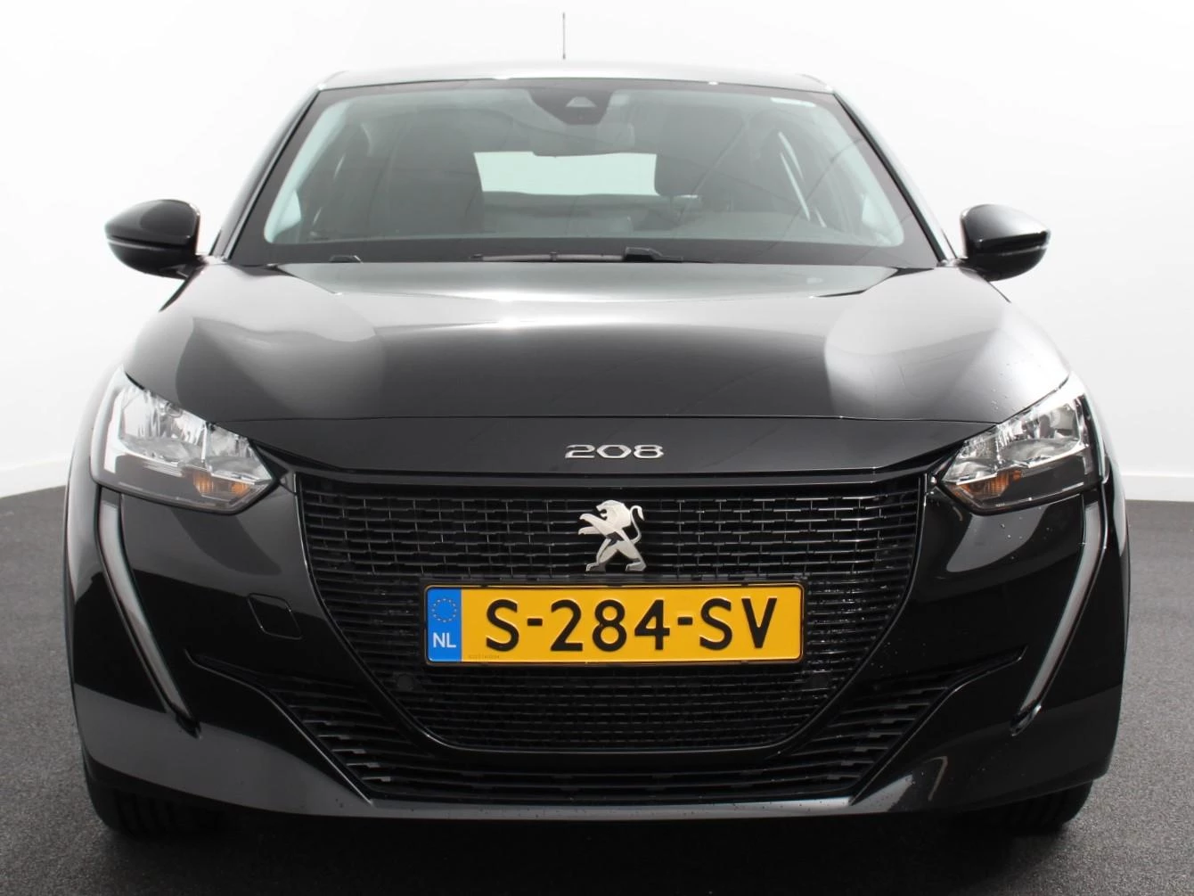 Hoofdafbeelding Peugeot e-208