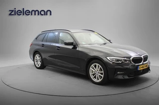 BMW 3 Serie Touring 330e eDrive Edition - Digitaal Cockpit, Carplay, Navi, Clima, Cruise, Leer, Stoelverw.