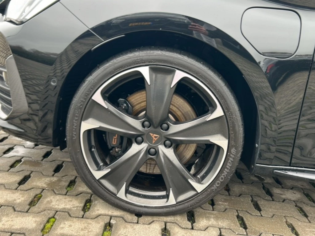 Hoofdafbeelding CUPRA Leon Sportstourer