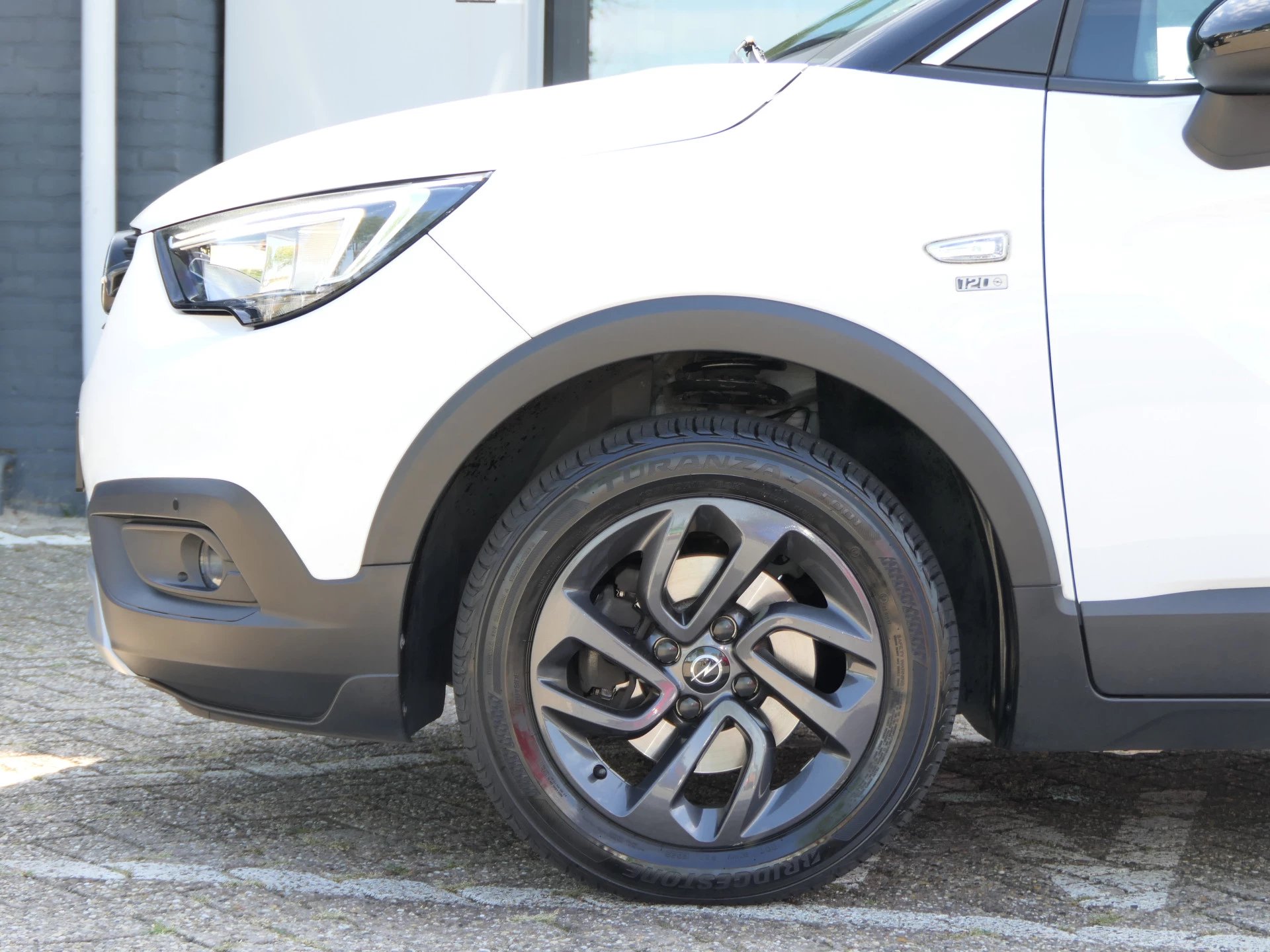 Hoofdafbeelding Opel Crossland X