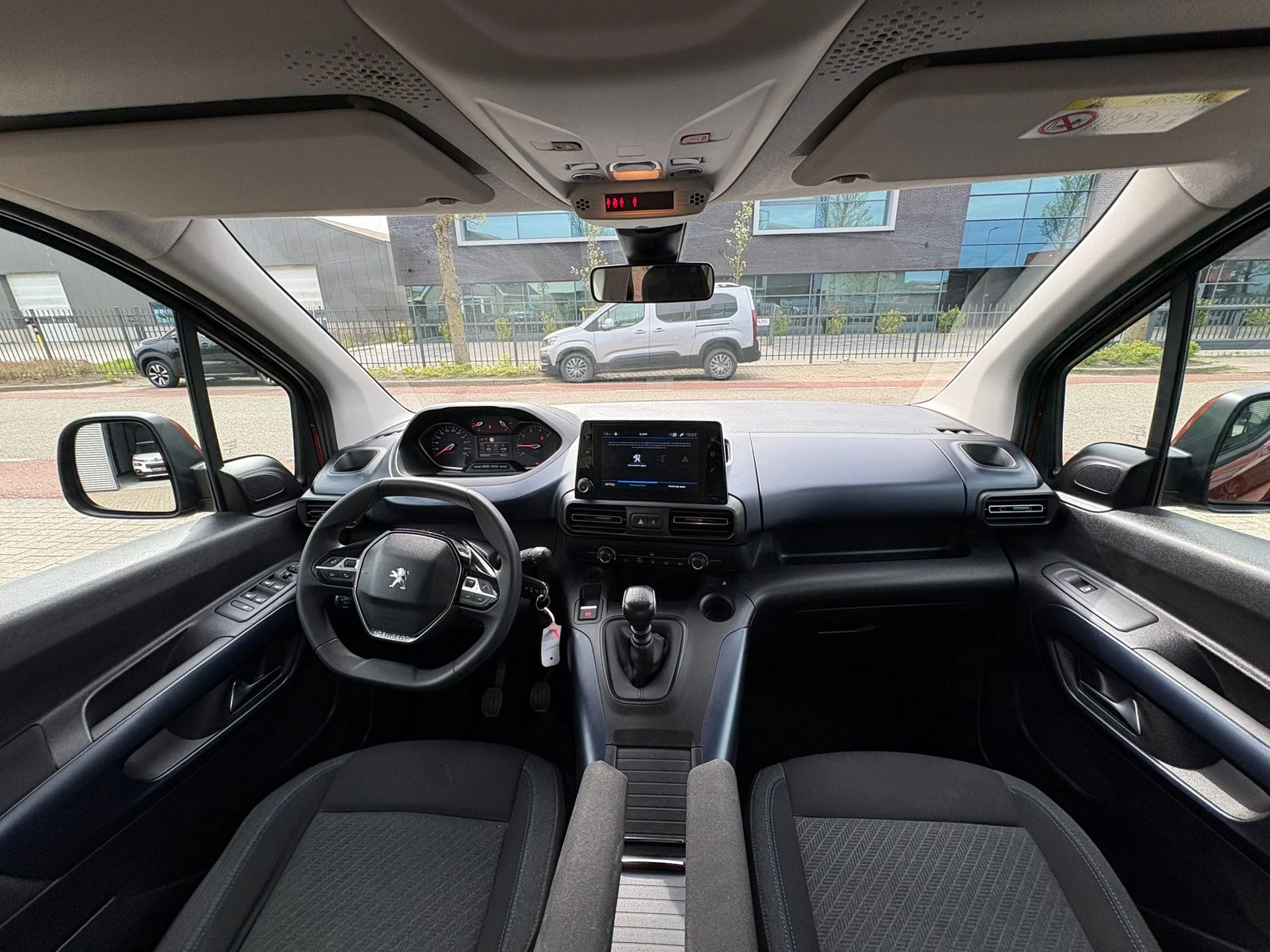 Hoofdafbeelding Peugeot Rifter