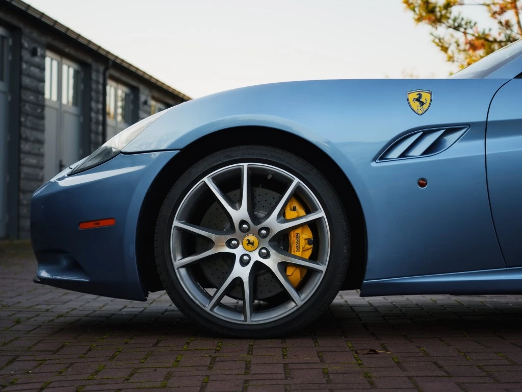 Hoofdafbeelding Ferrari California