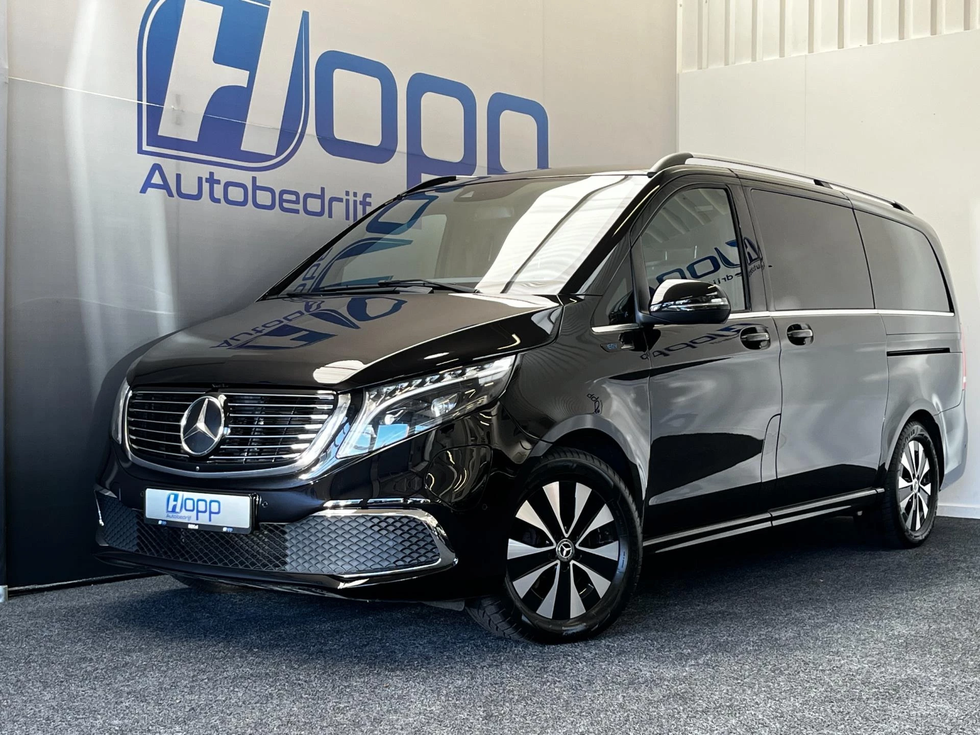 Hoofdafbeelding Mercedes-Benz EQV