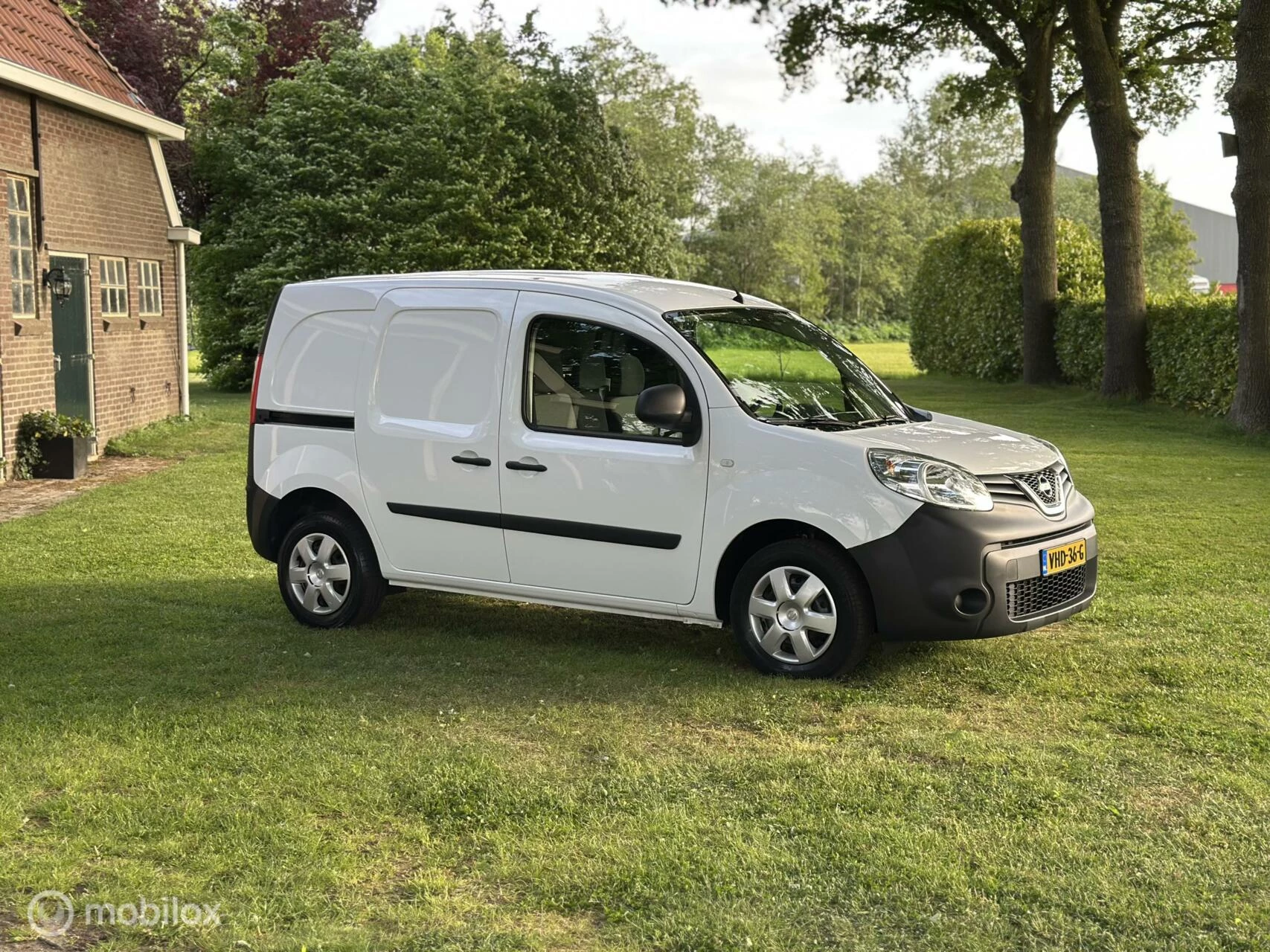Hoofdafbeelding Nissan NV250