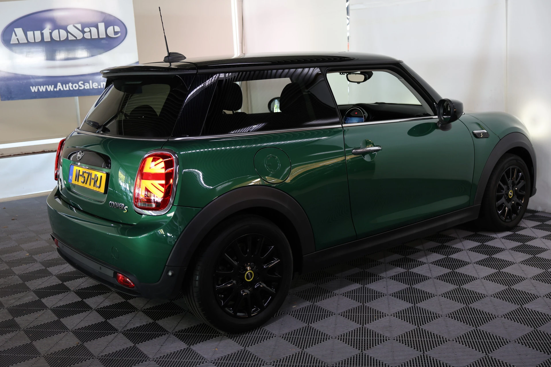 Hoofdafbeelding MINI Electric
