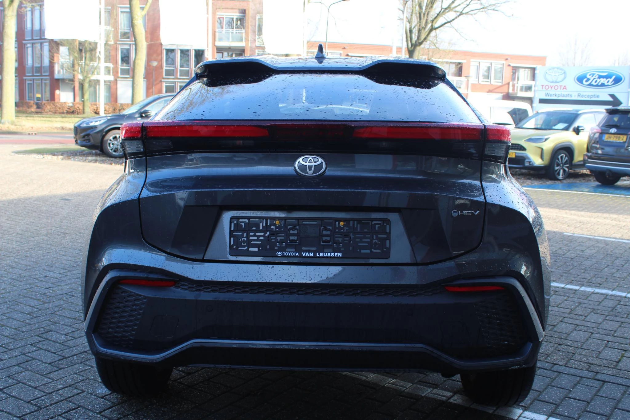 Hoofdafbeelding Toyota C-HR