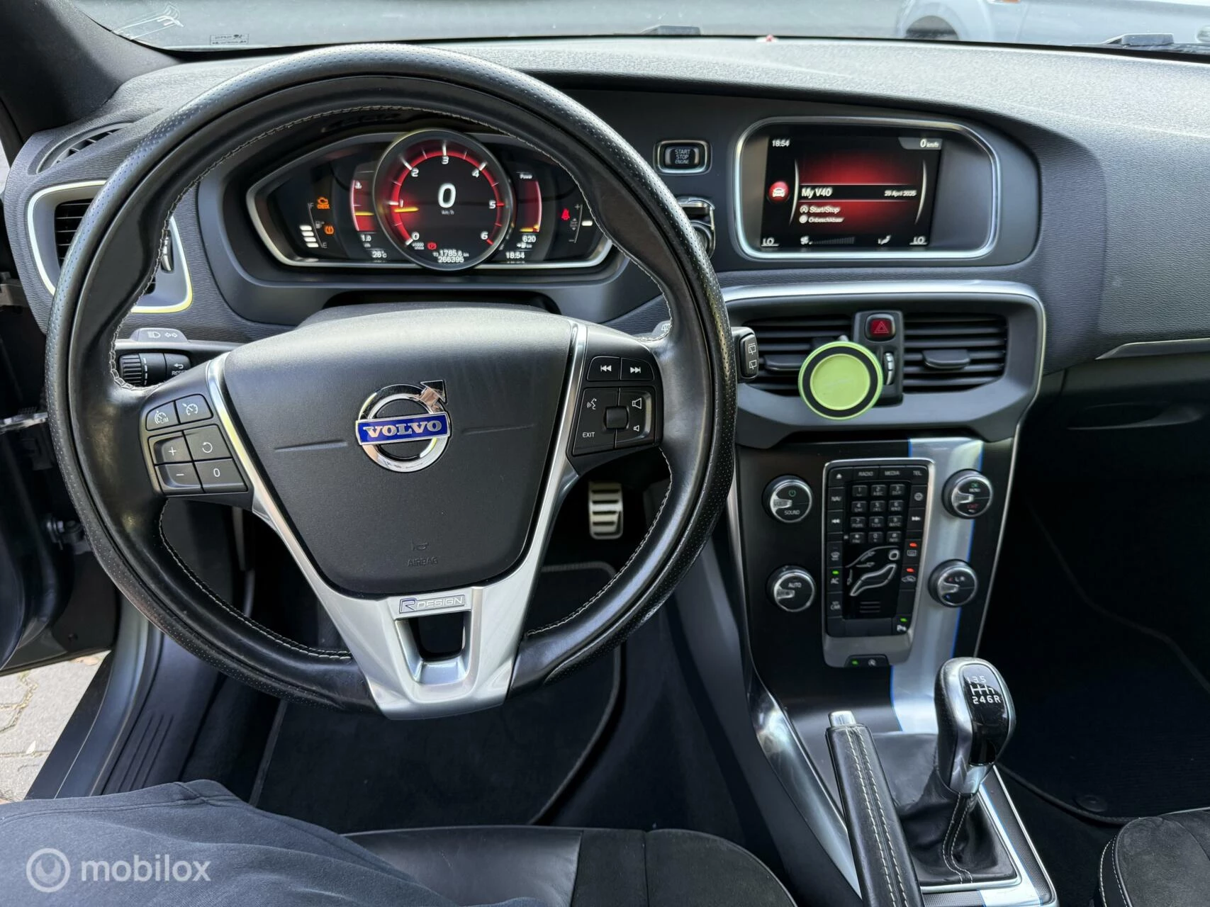 Hoofdafbeelding Volvo V40