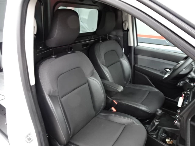 Hoofdafbeelding Renault Express