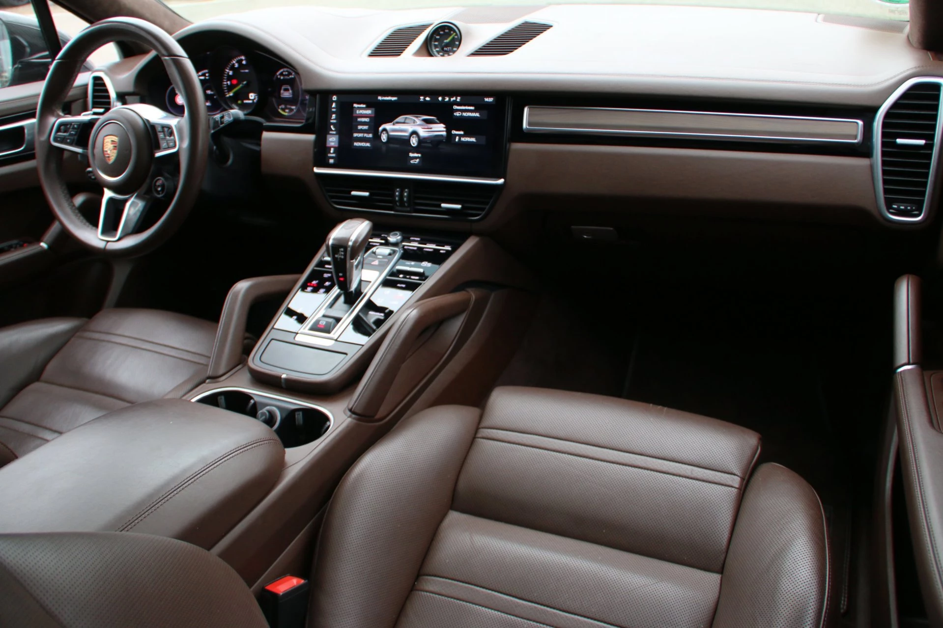 Hoofdafbeelding Porsche Cayenne