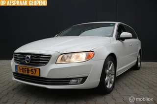 Hoofdafbeelding Volvo V70 Volvo V70 1.6 D2 Momentum AUTOMAAT/LEDER/NAVIGATIE/TREKHAAK