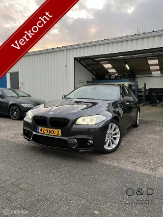 BMW 5-serie 528i High Executive M|HUD|Keyless|Navi|Leer|AUT
