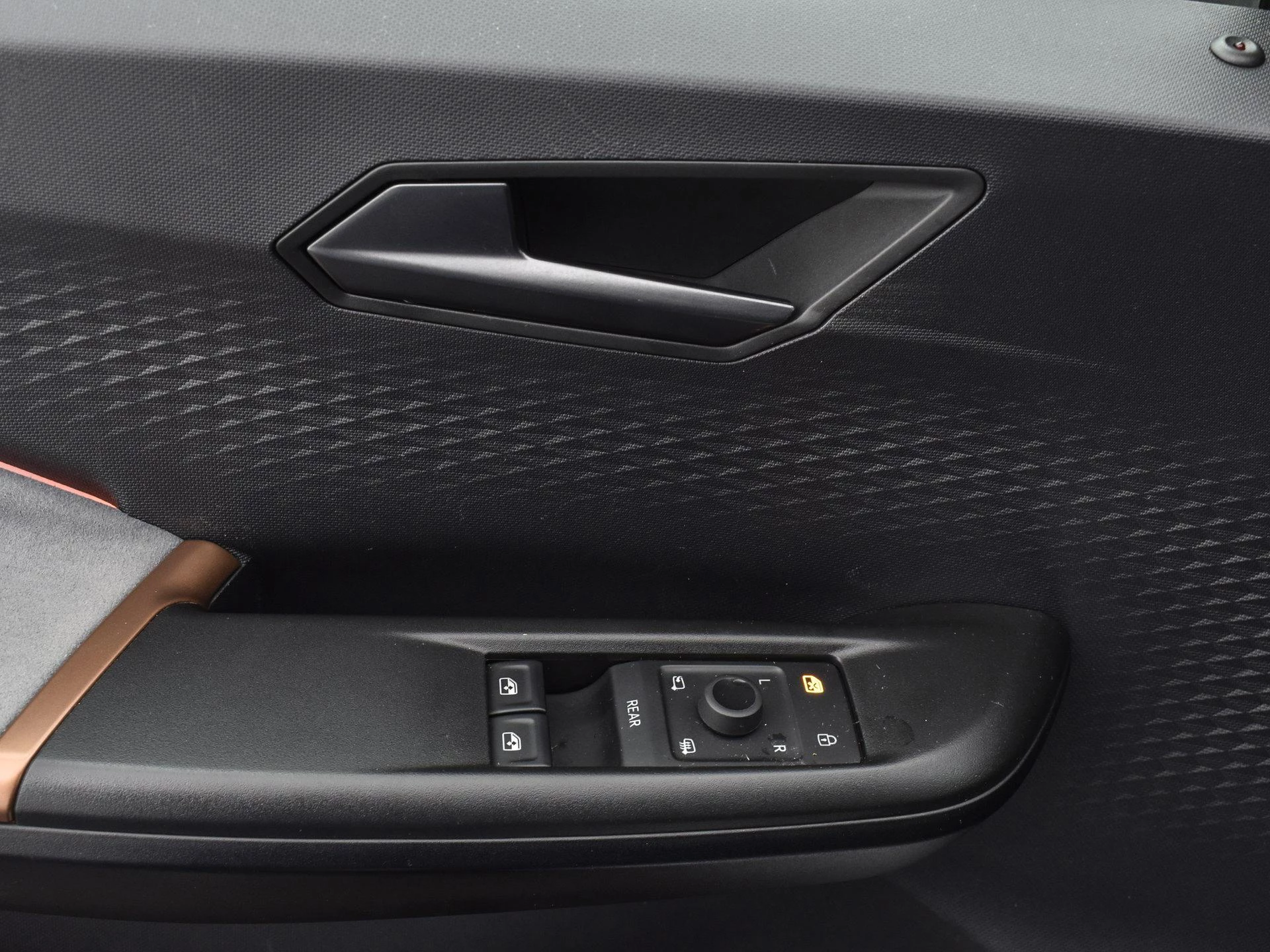 Hoofdafbeelding CUPRA Born