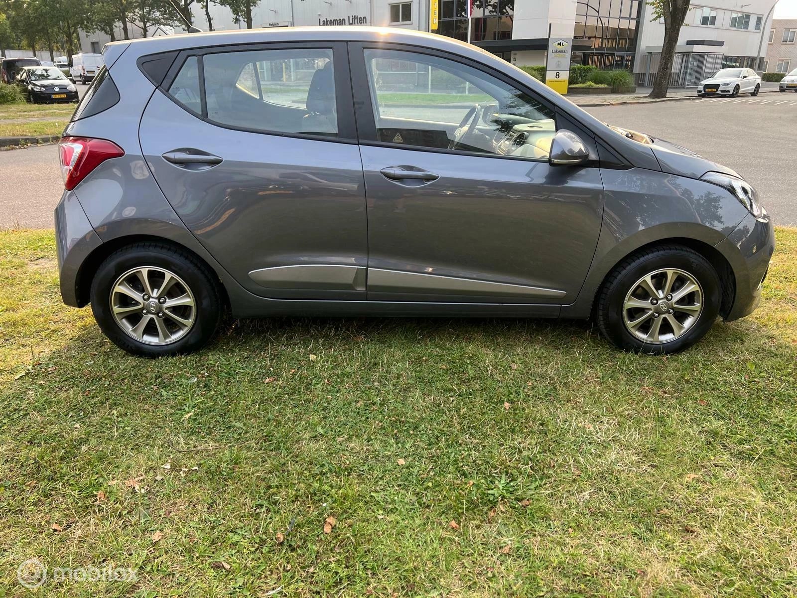 Hoofdafbeelding Hyundai i10