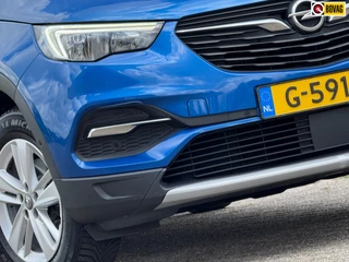 Opel Grandland X 1.2 Turbo Bsns Executive EAT8 Automaat - Topaz Blue - Nwstaat