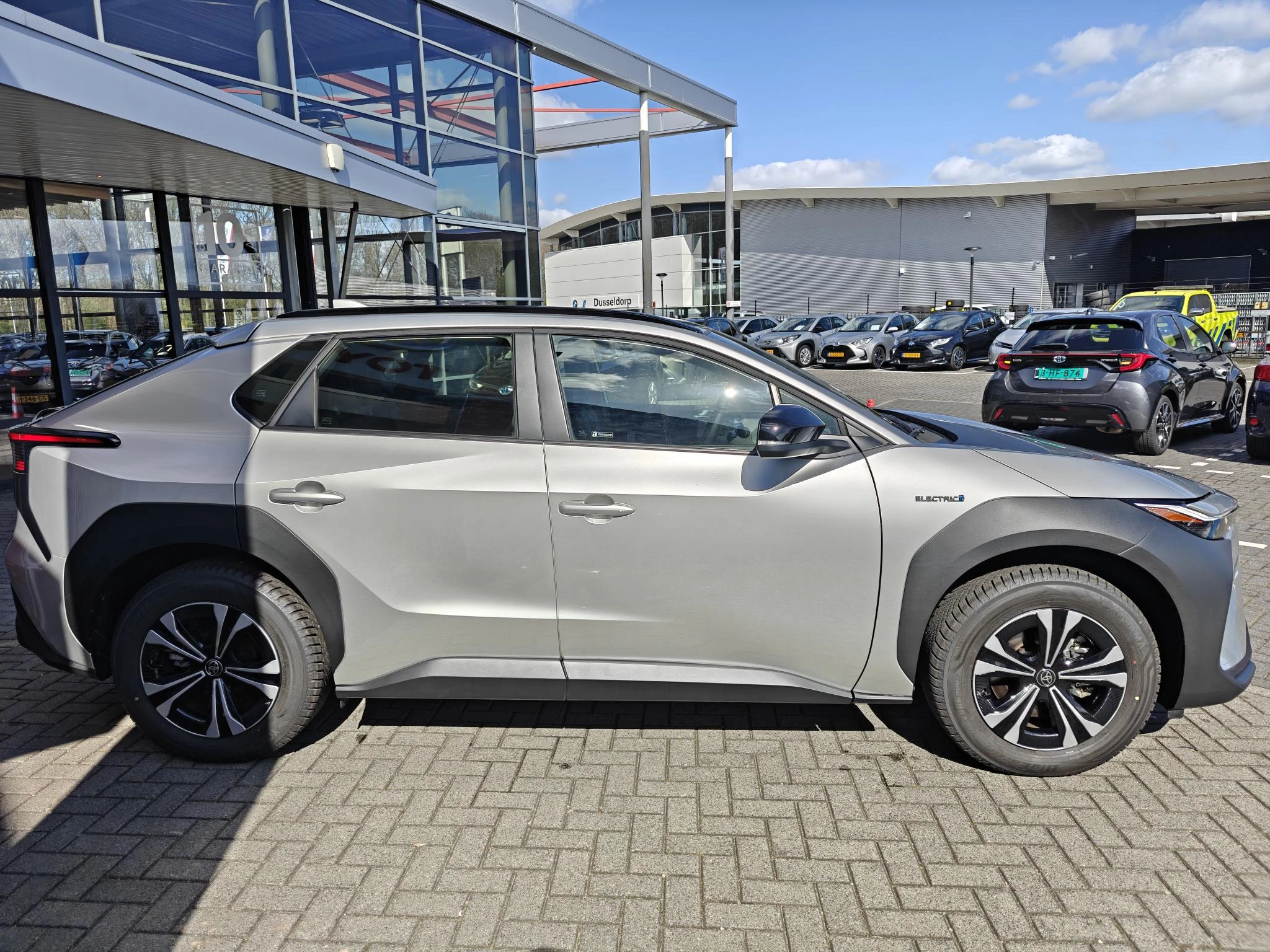 Hoofdafbeelding Toyota bZ4X