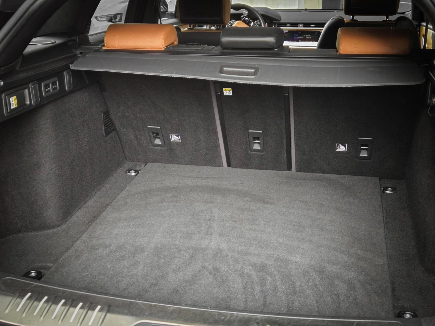 Hoofdafbeelding Land Rover Range Rover Velar