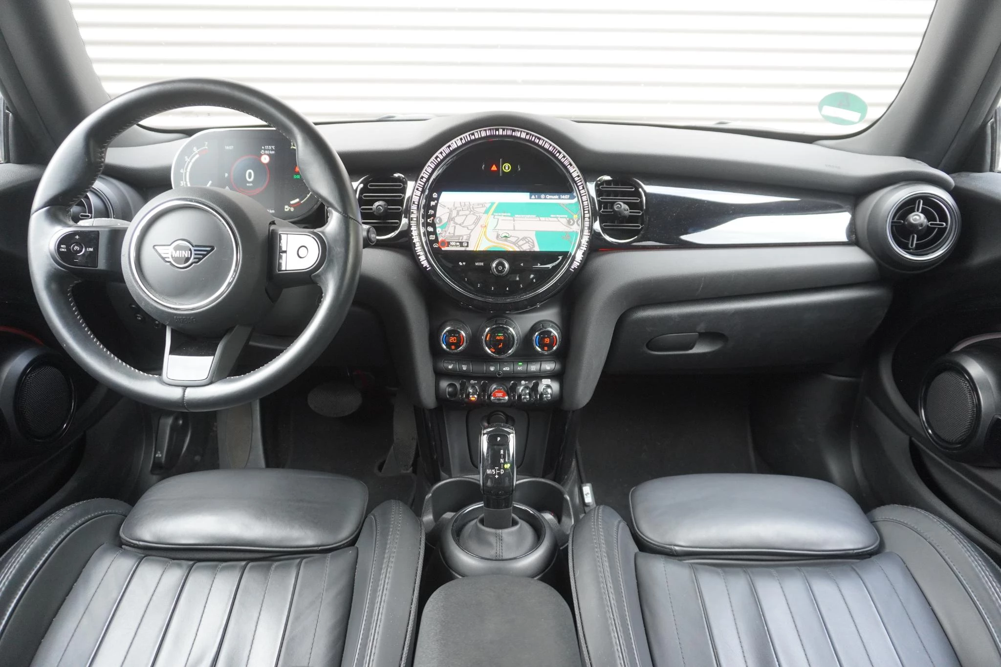 Hoofdafbeelding MINI 3-deurs