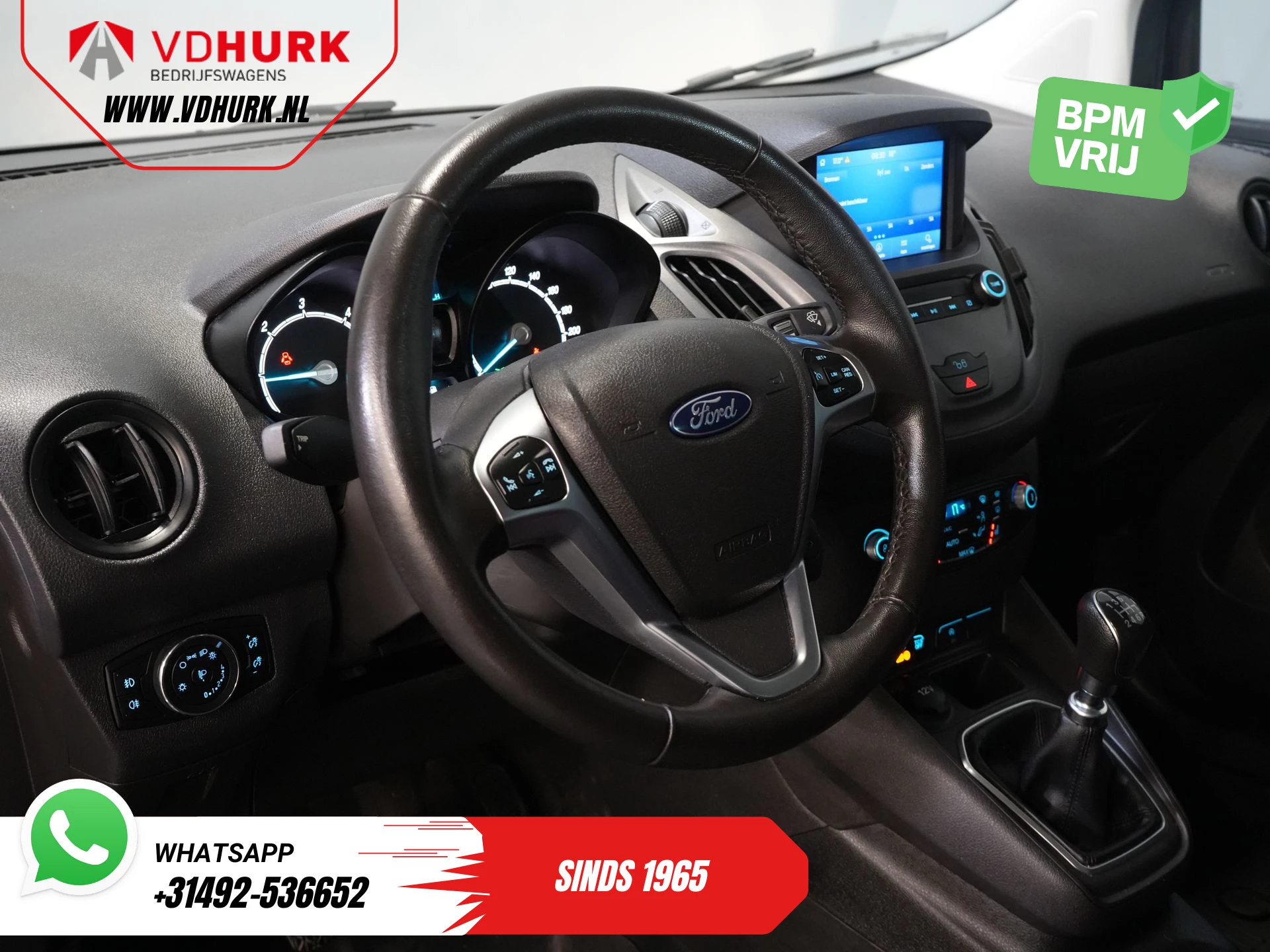 Hoofdafbeelding Ford Transit Courier