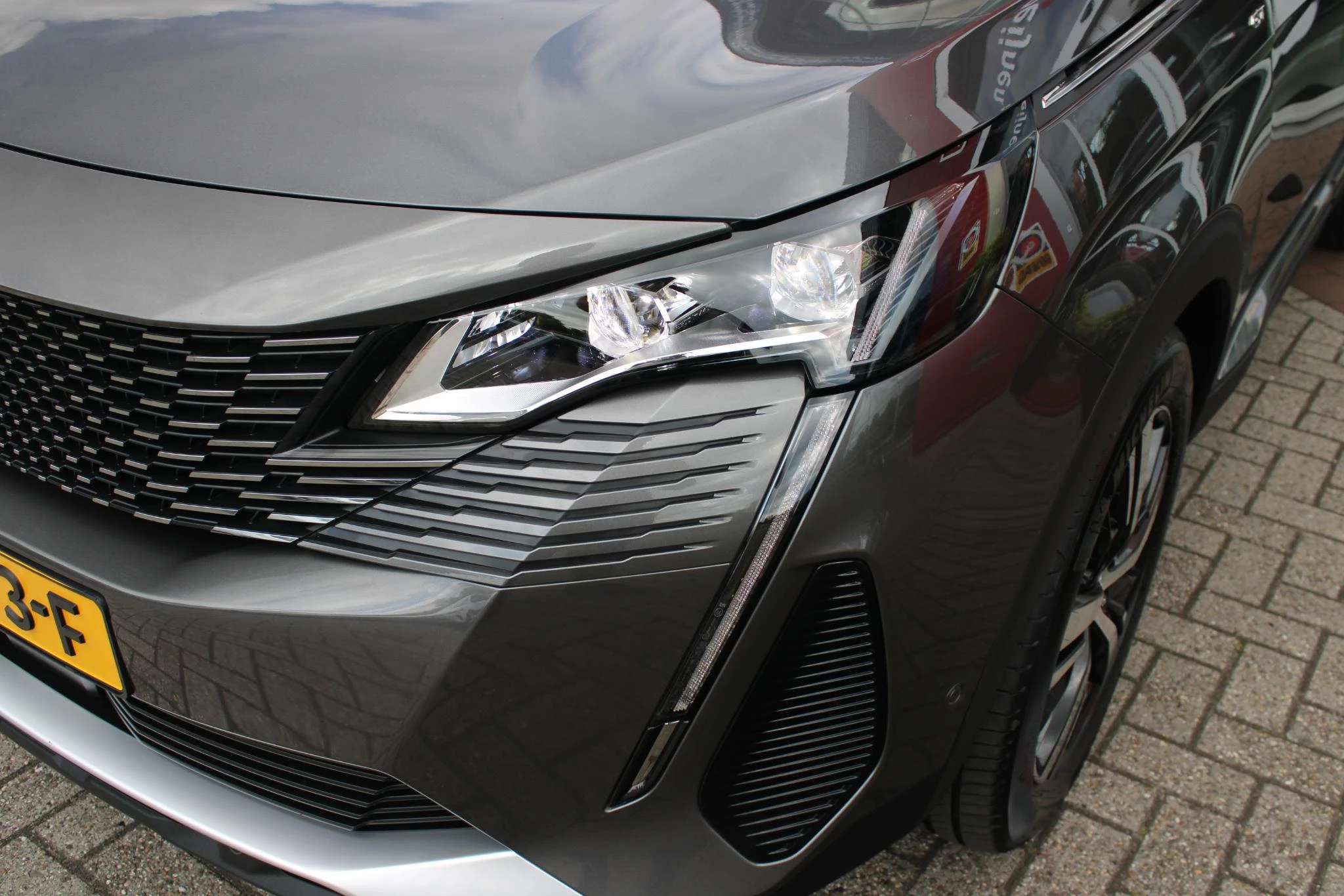 Hoofdafbeelding Peugeot 5008