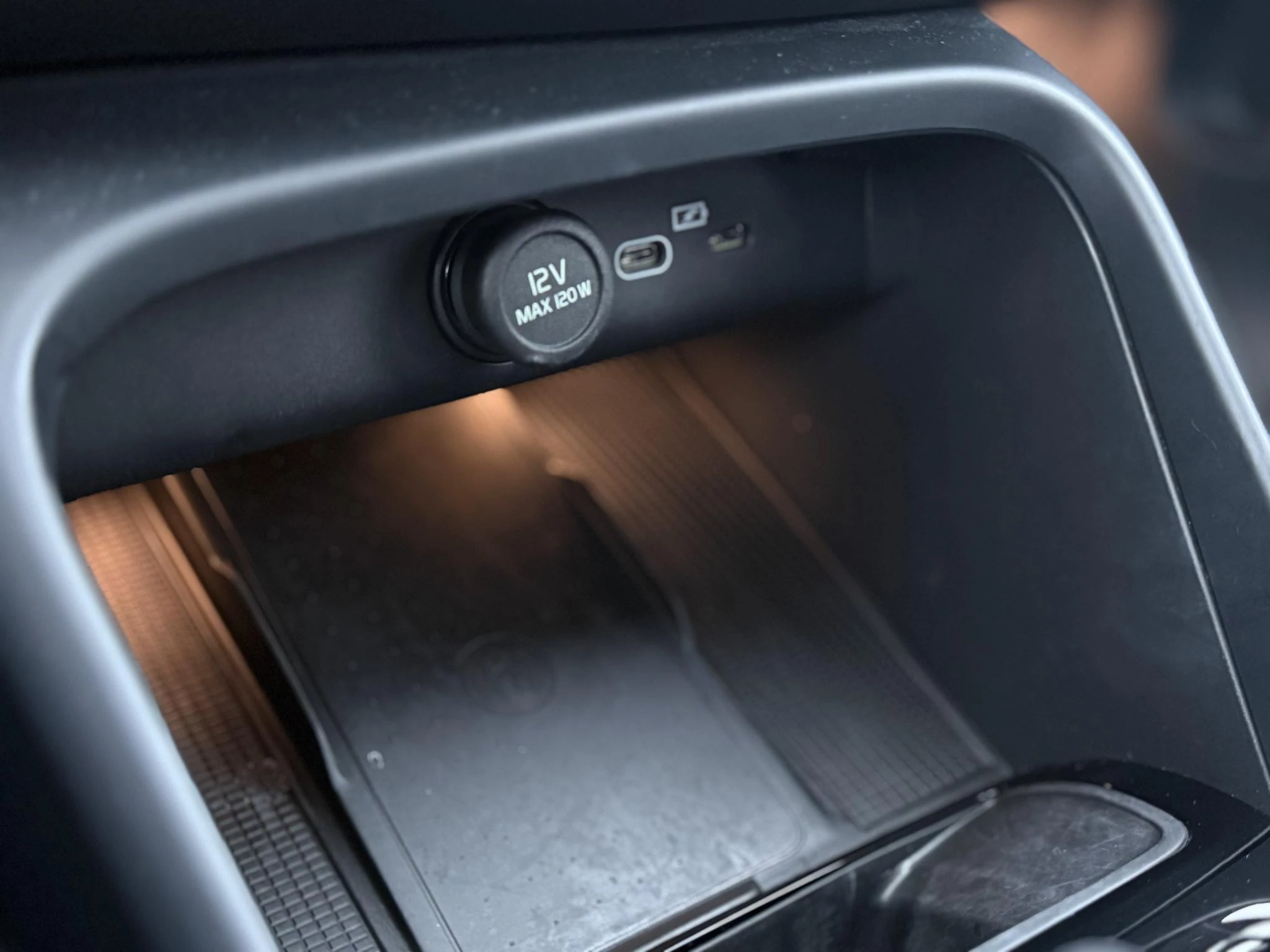 Hoofdafbeelding Volvo EX40