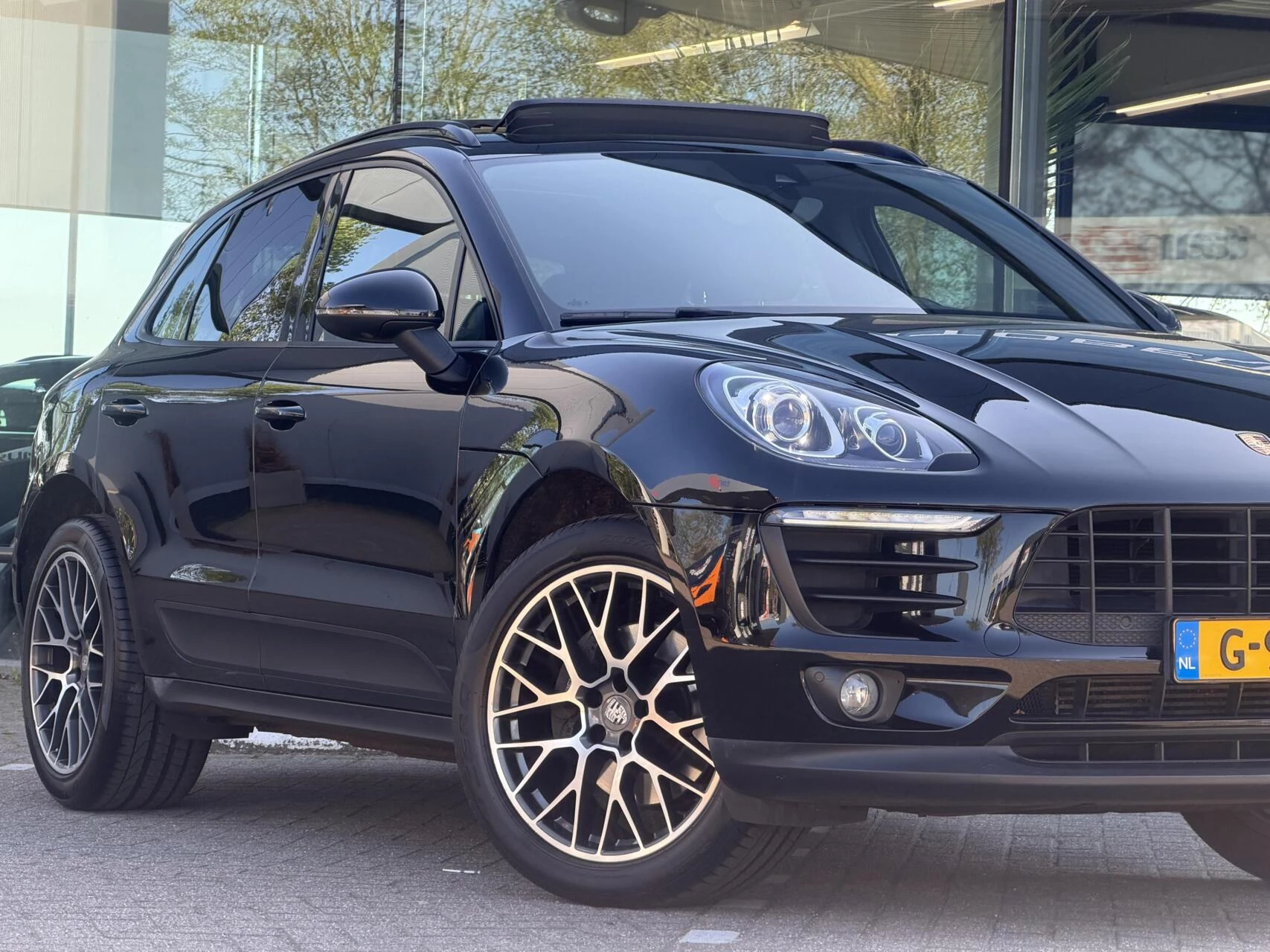 Hoofdafbeelding Porsche Macan