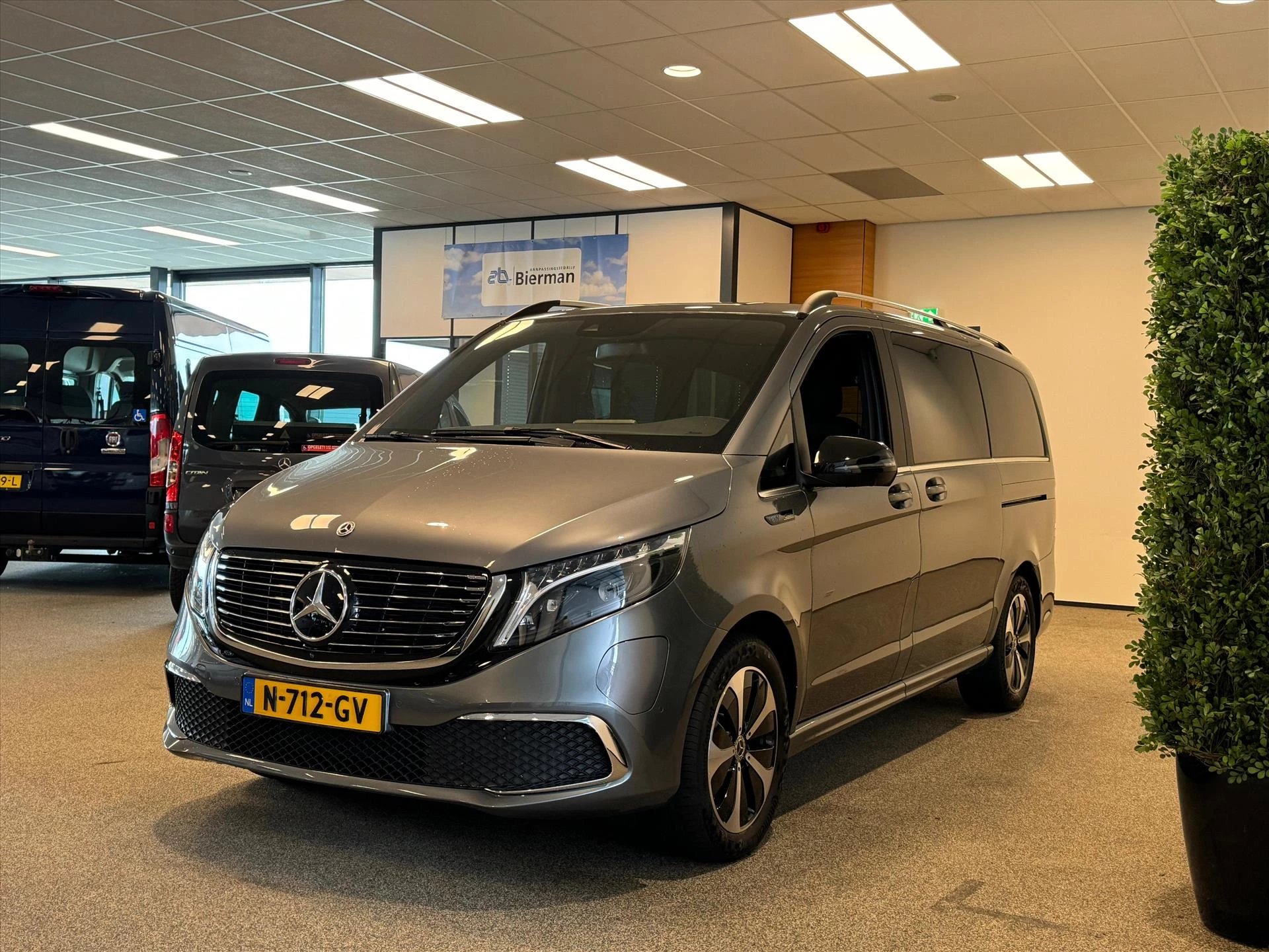 Hoofdafbeelding Mercedes-Benz EQV