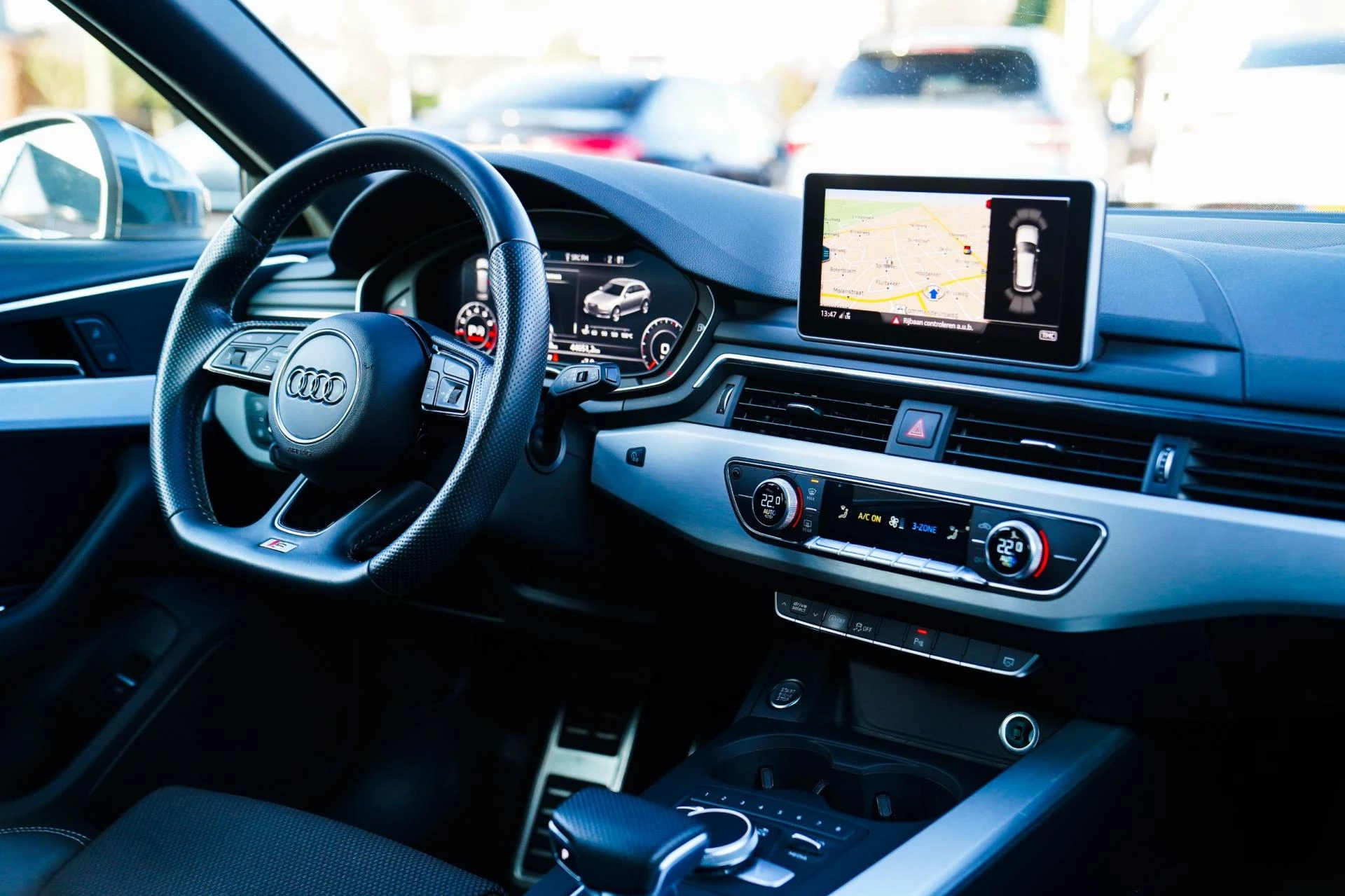 Hoofdafbeelding Audi A4