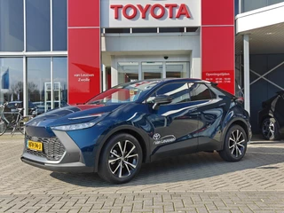 Toyota C-HR Hybrid 140 Dynamic NIEUW DIRECT LEVERBAAR NAVI CLIMA PARK-SENSOREN 18' LM-VELGEN CAMERA KEYLESS AD-CRUISE DODEHOEKDETECTIE