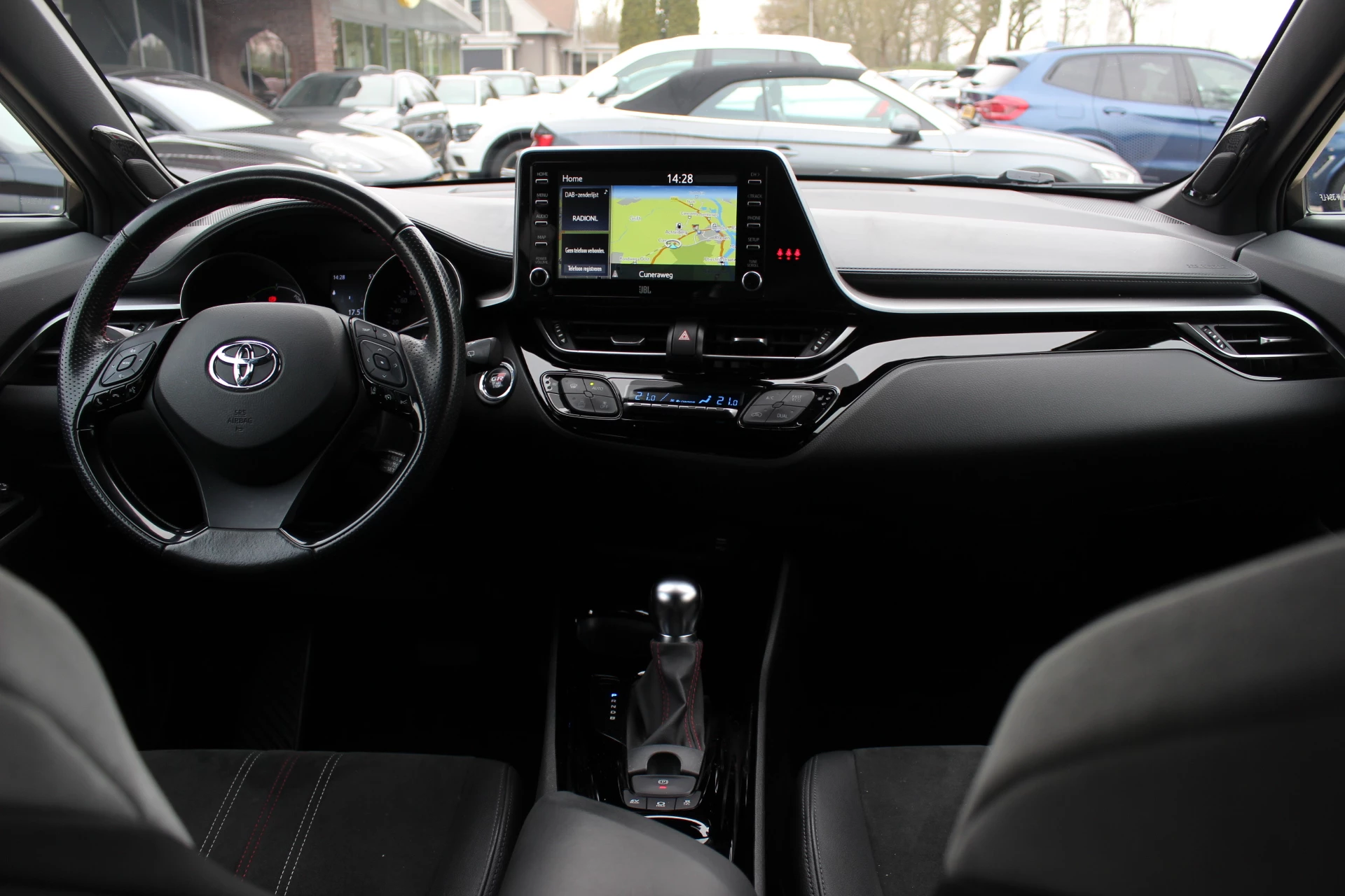 Hoofdafbeelding Toyota C-HR