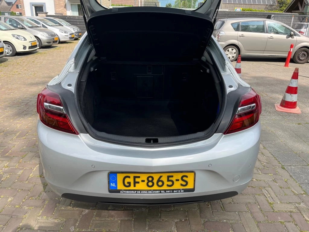 Hoofdafbeelding Opel Insignia