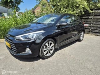 Hoofdafbeelding Hyundai i20 Hyundai i20 Coupé 1.0 T-GDI Comfort Airco Clima Pdc Lmv