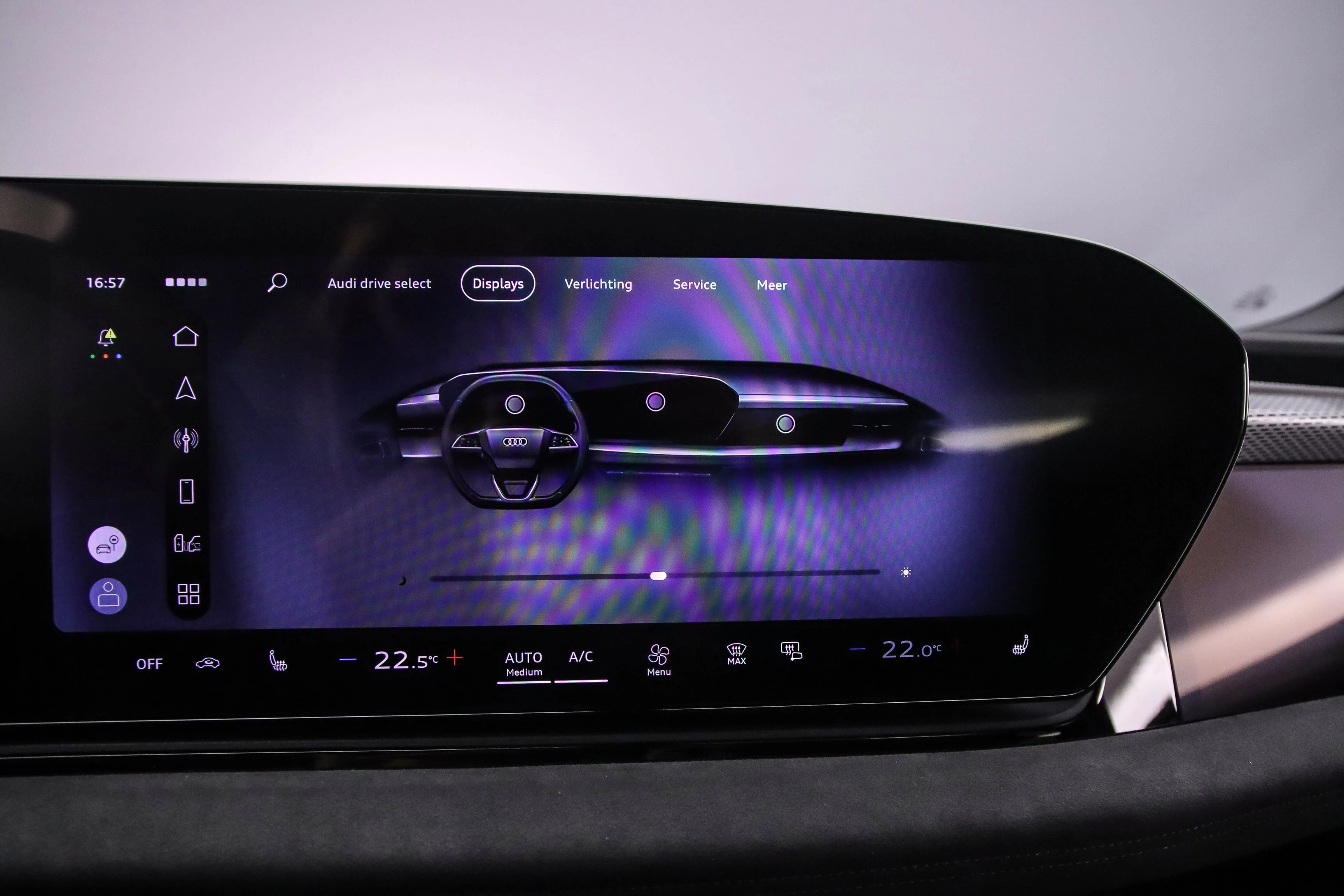 Hoofdafbeelding Audi A6 Avant e-tron