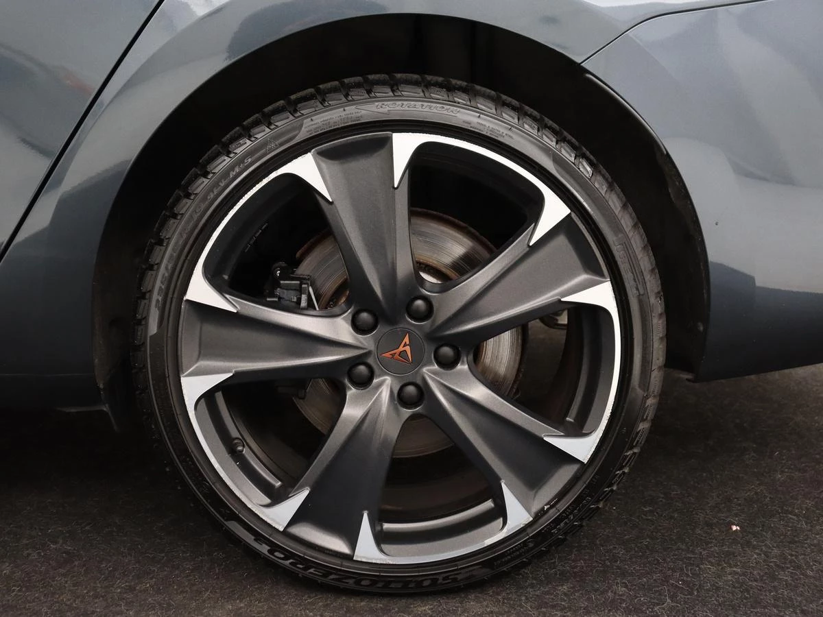 Hoofdafbeelding CUPRA Leon