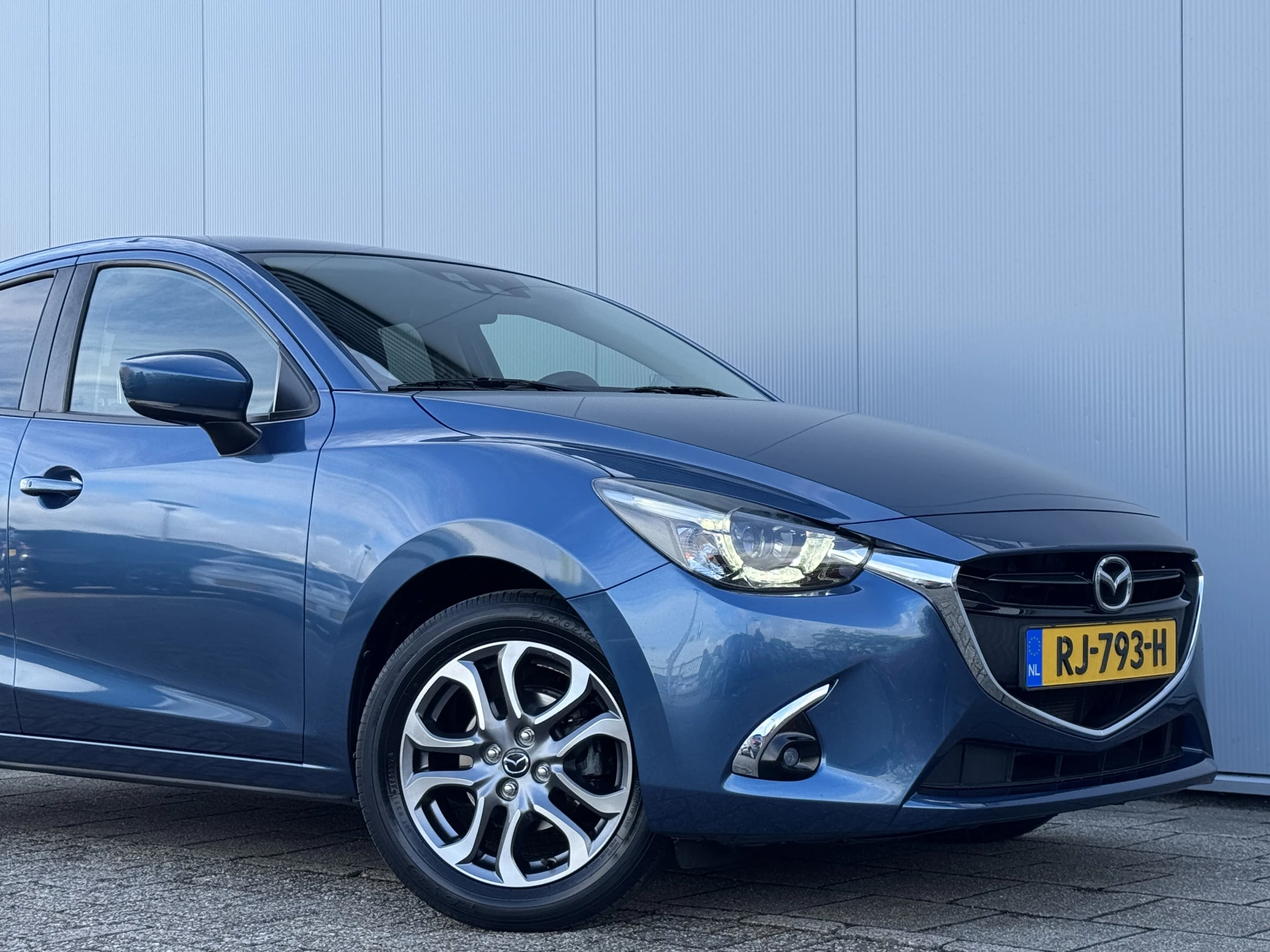 Hoofdafbeelding Mazda 2