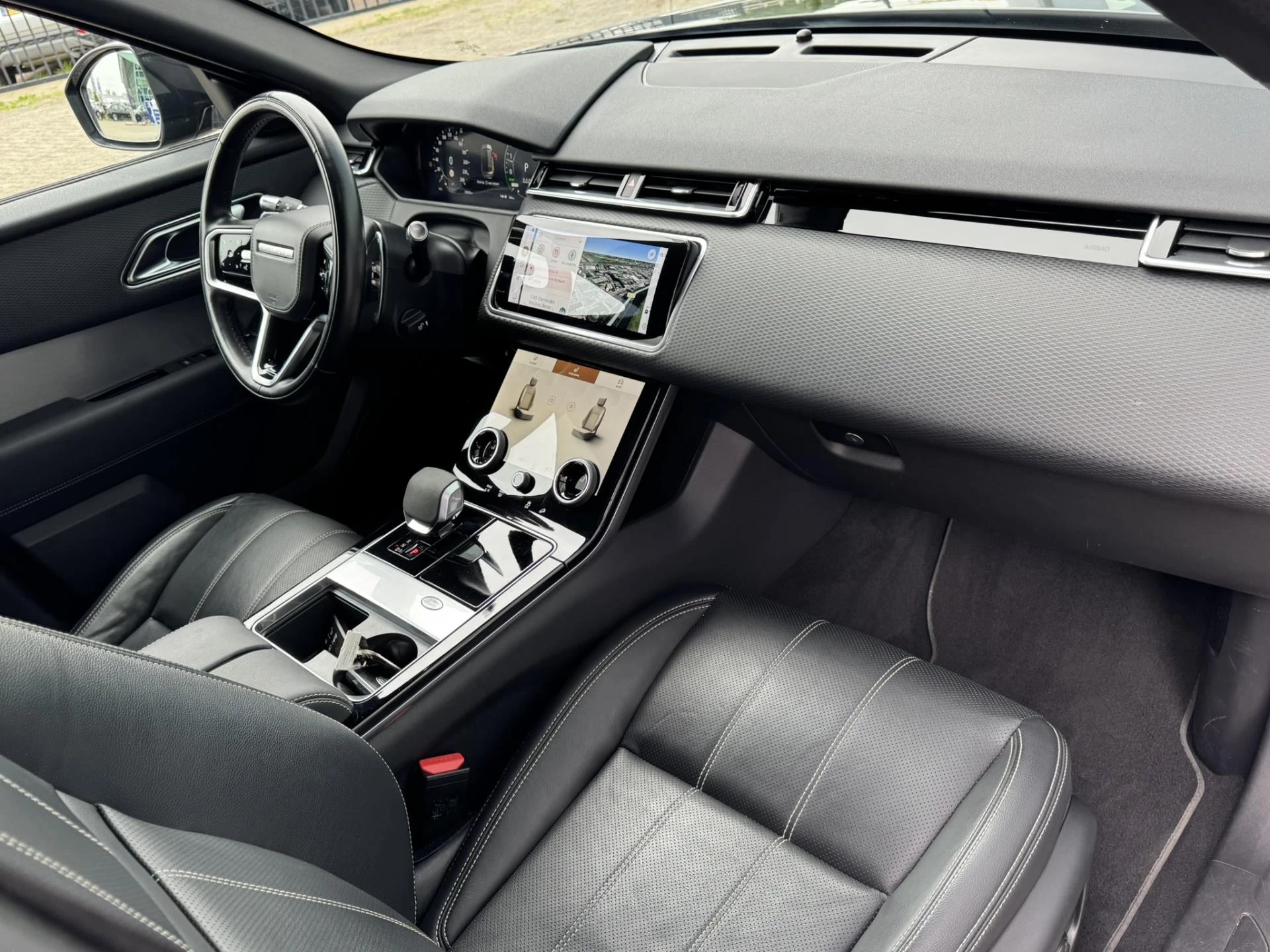 Hoofdafbeelding Land Rover Range Rover Velar