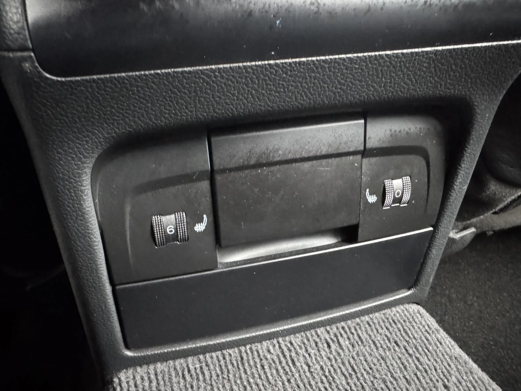 Hoofdafbeelding Audi S4