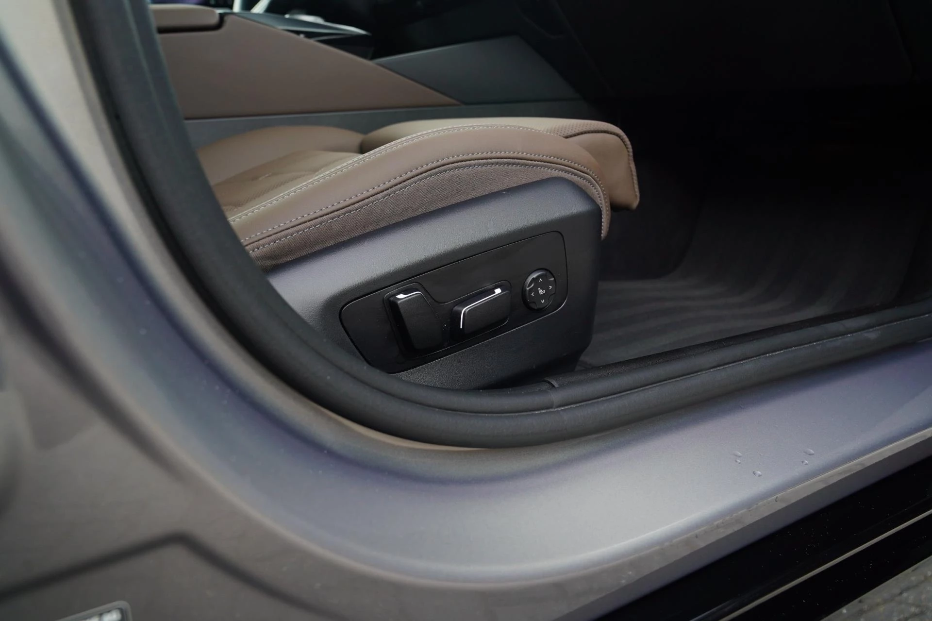Hoofdafbeelding BMW i5