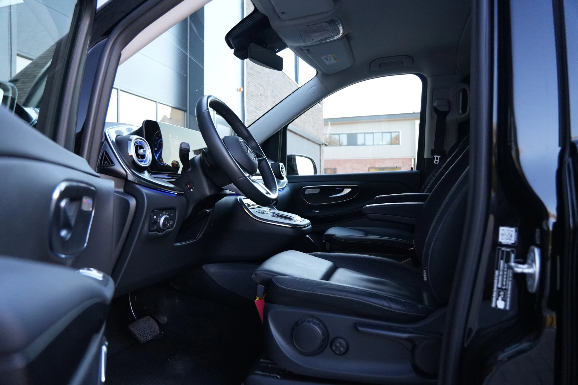 Hoofdafbeelding Mercedes-Benz EQV