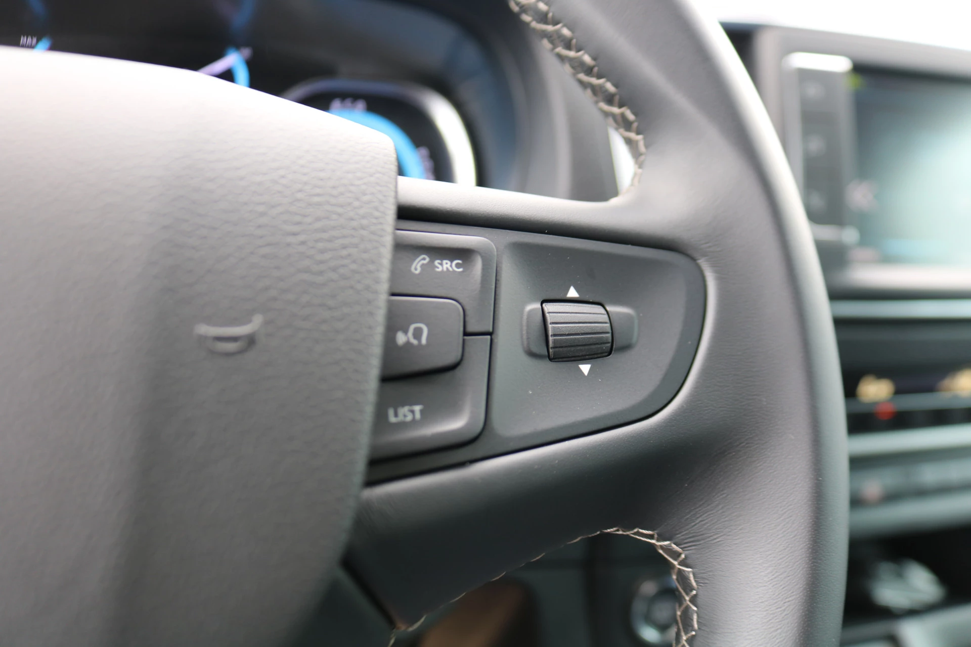 Hoofdafbeelding Peugeot e-Expert