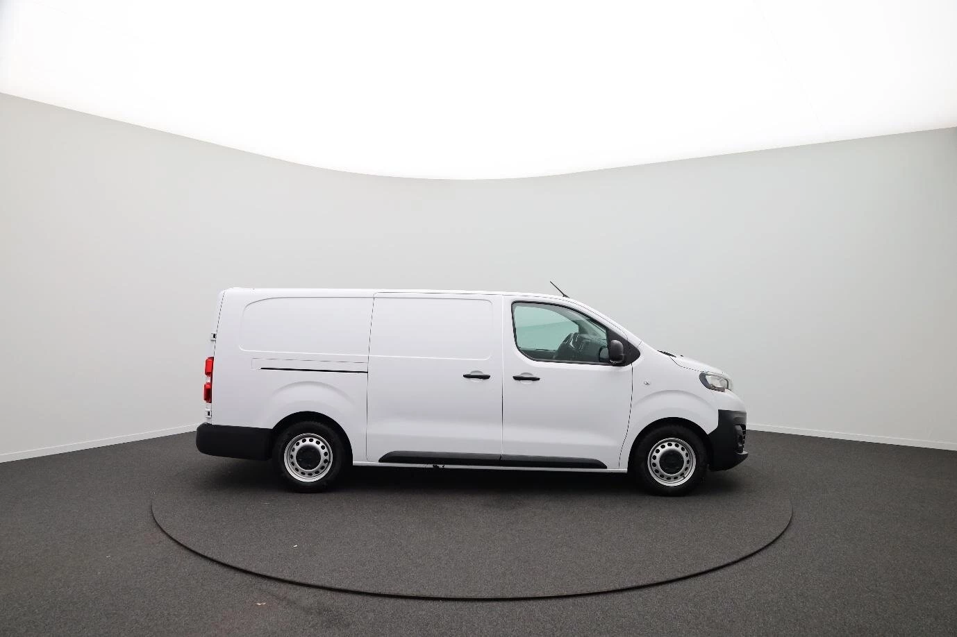 Hoofdafbeelding Peugeot e-Expert