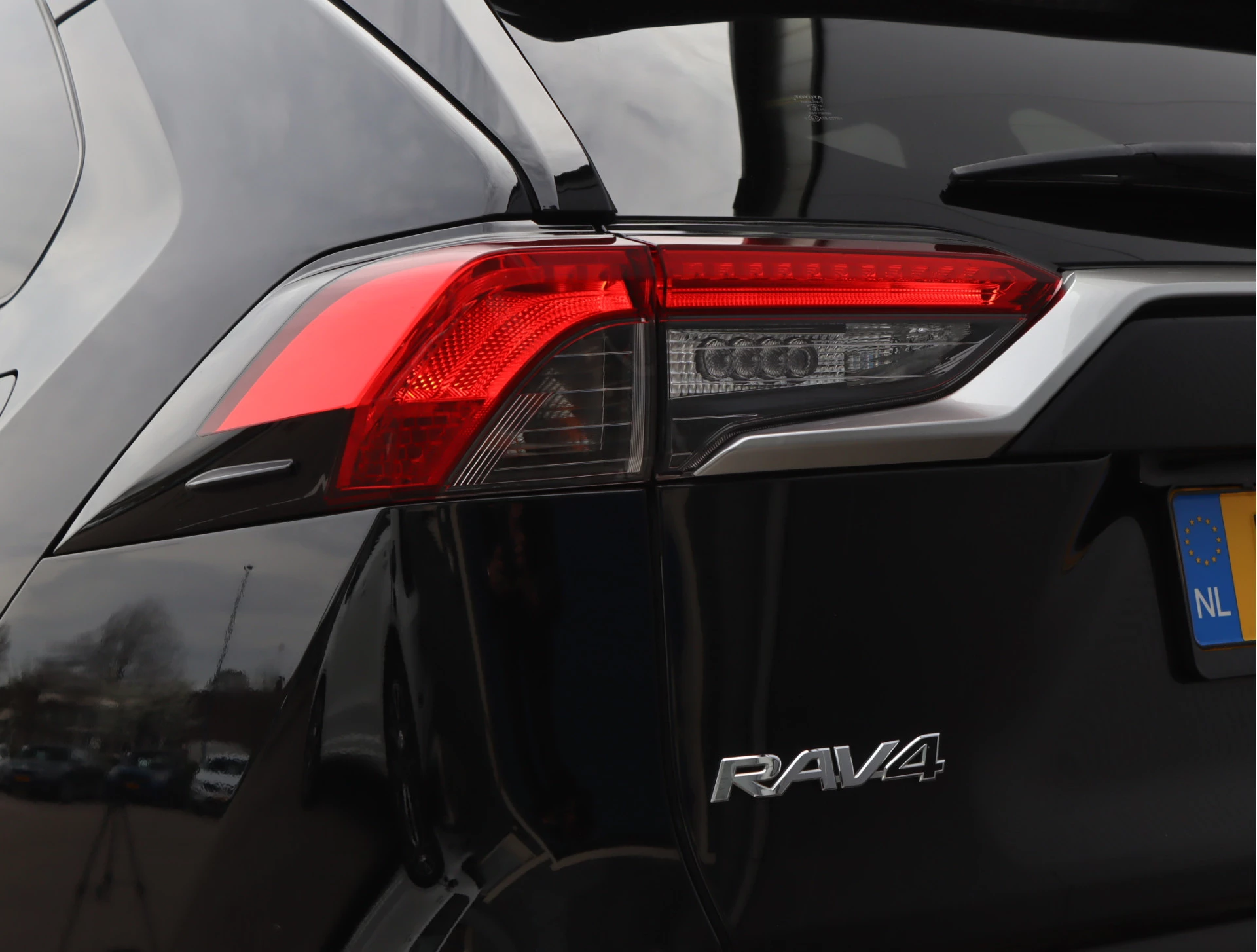 Hoofdafbeelding Toyota RAV4