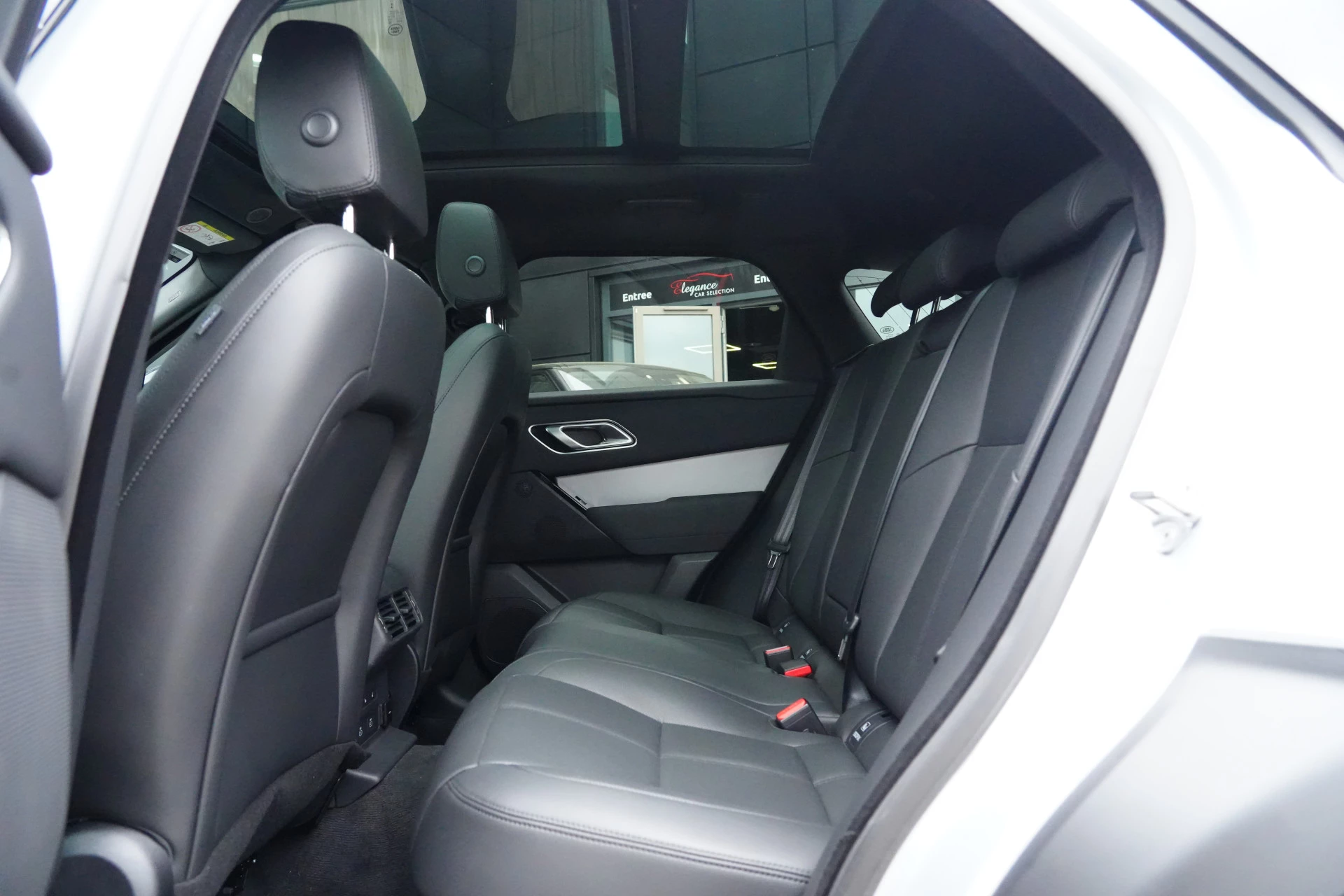 Hoofdafbeelding Land Rover Range Rover Velar