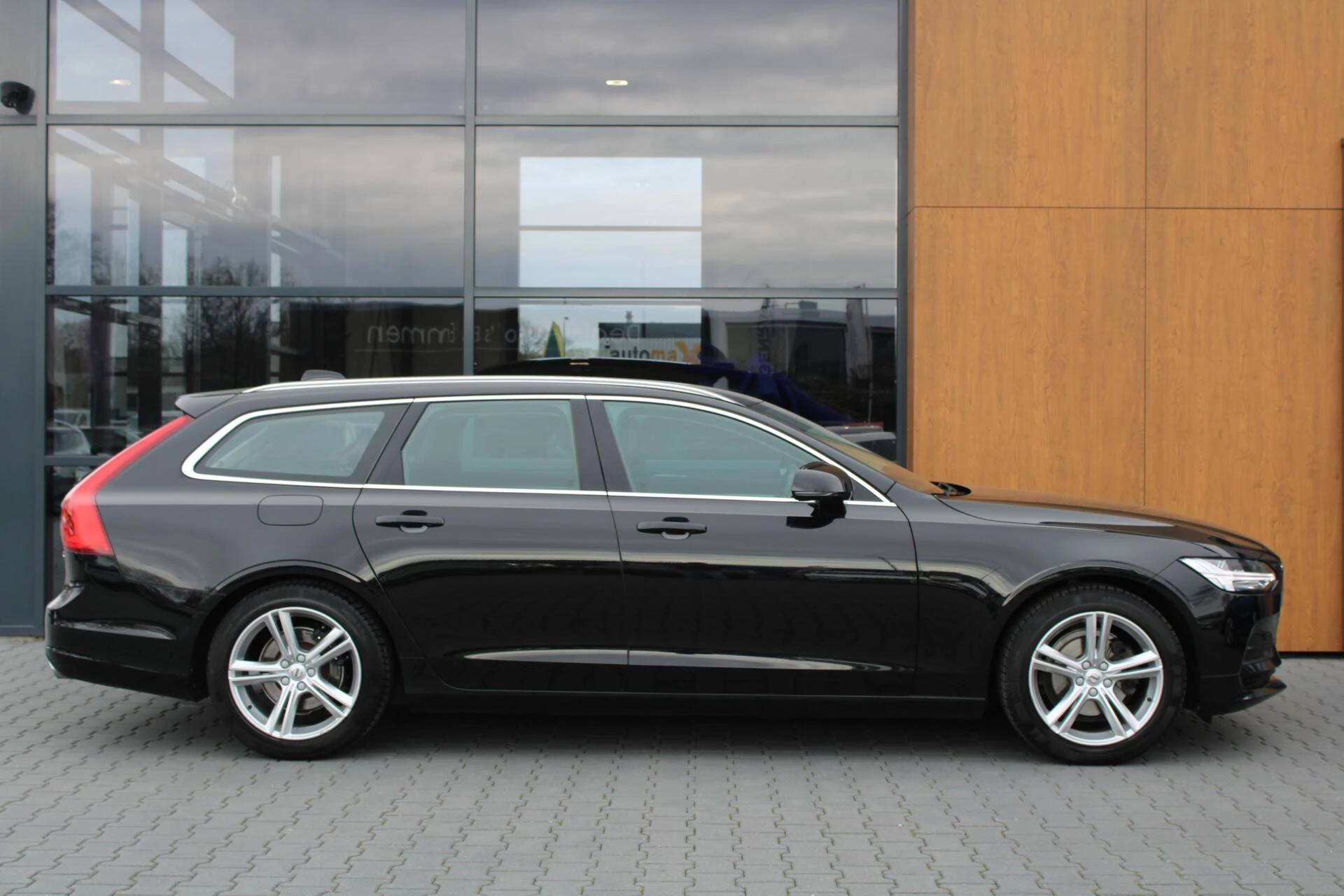Hoofdafbeelding Volvo V90