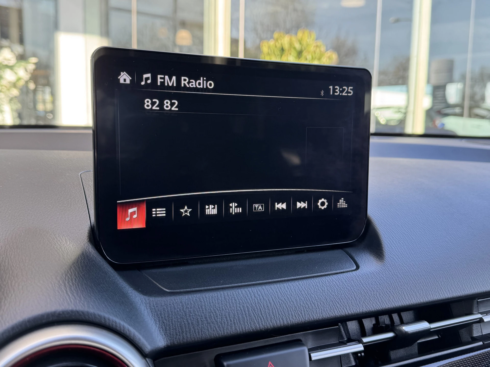 Hoofdafbeelding Mazda 2