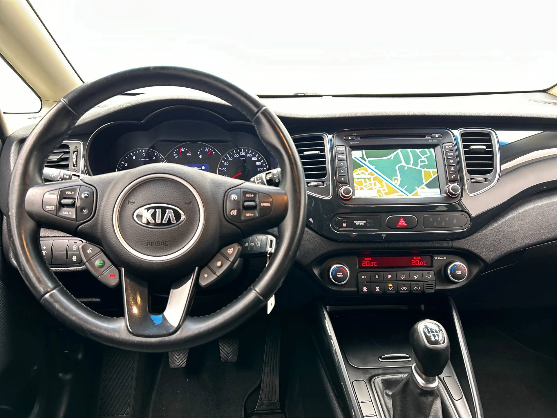 Hoofdafbeelding Kia Carens