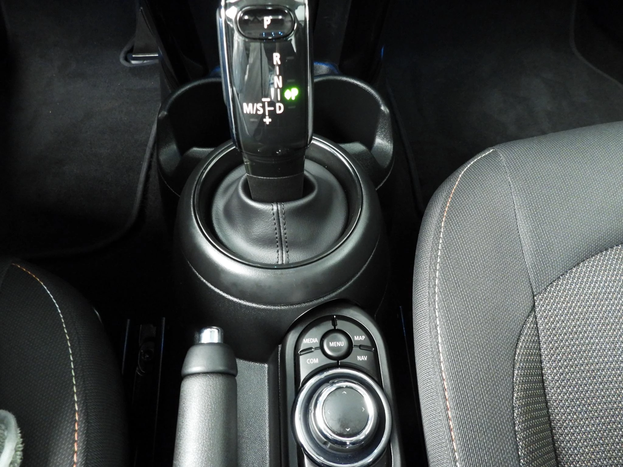 Hoofdafbeelding MINI 5-deurs